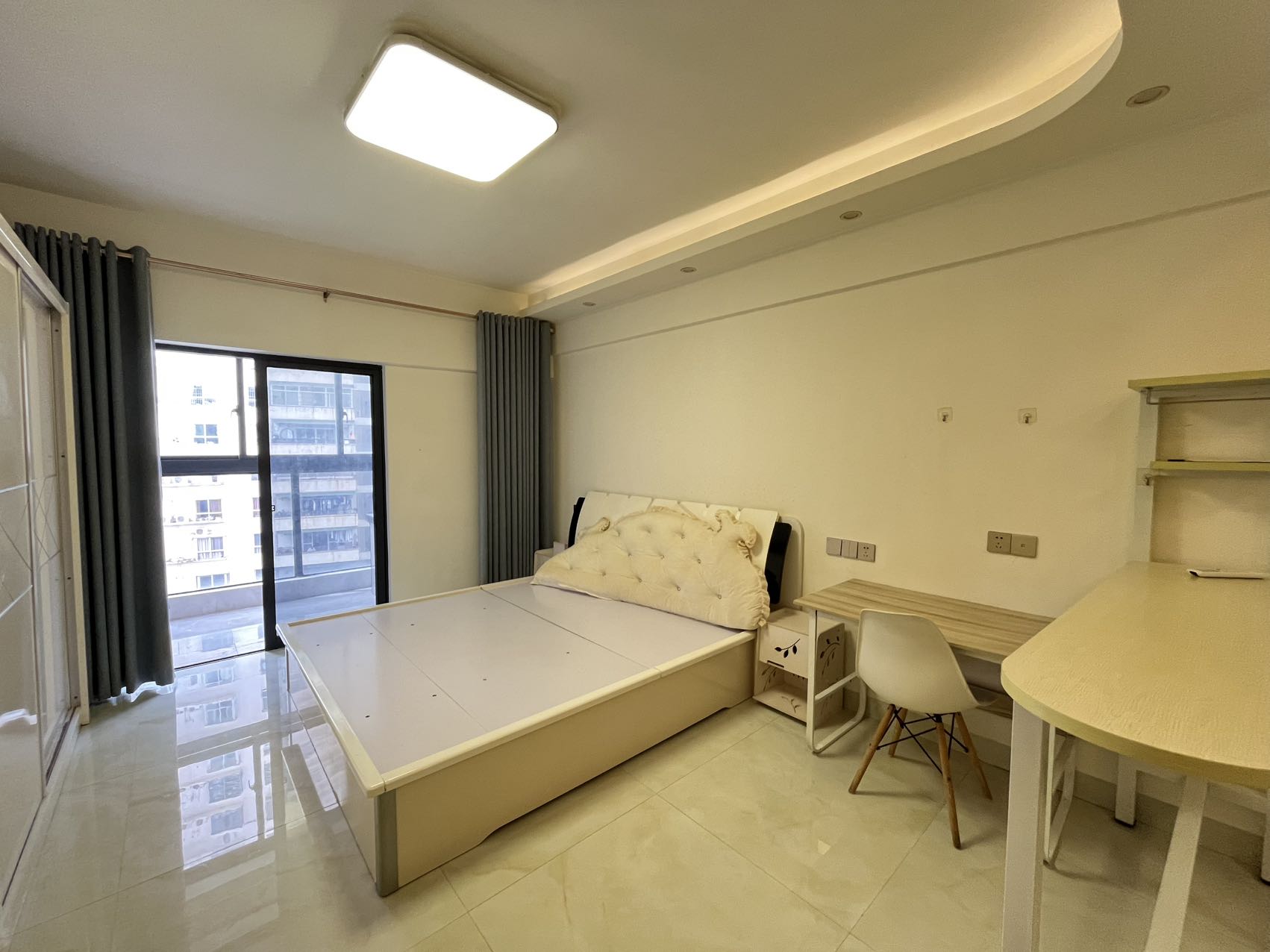 宇建国贸城  1室1厅1卫   2500.00元/月室内图