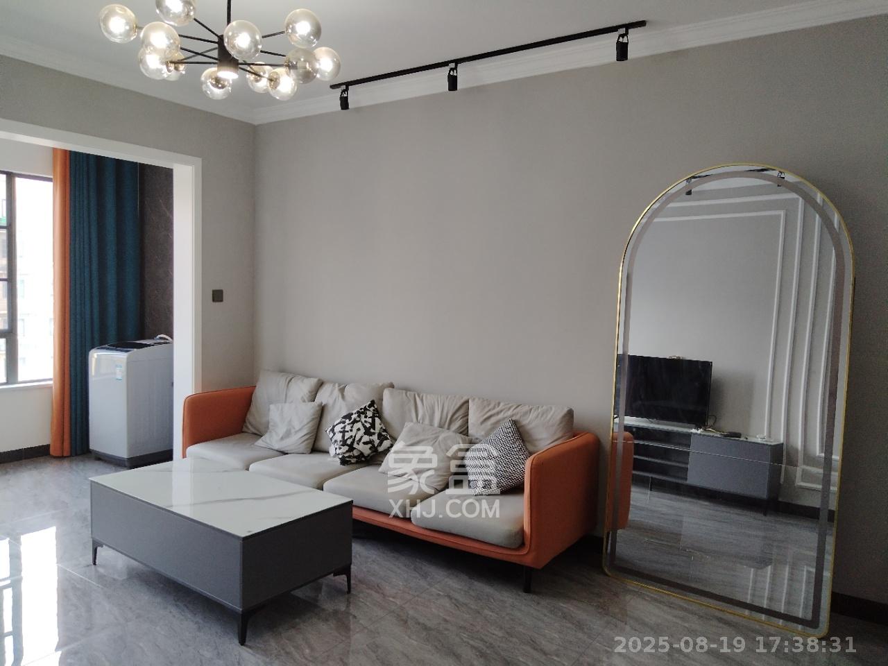 澳海月亮湾 3室2厅1卫 1900.0元/月 澳海月亮湾 3室2厅1卫 1900.0元/月室内图