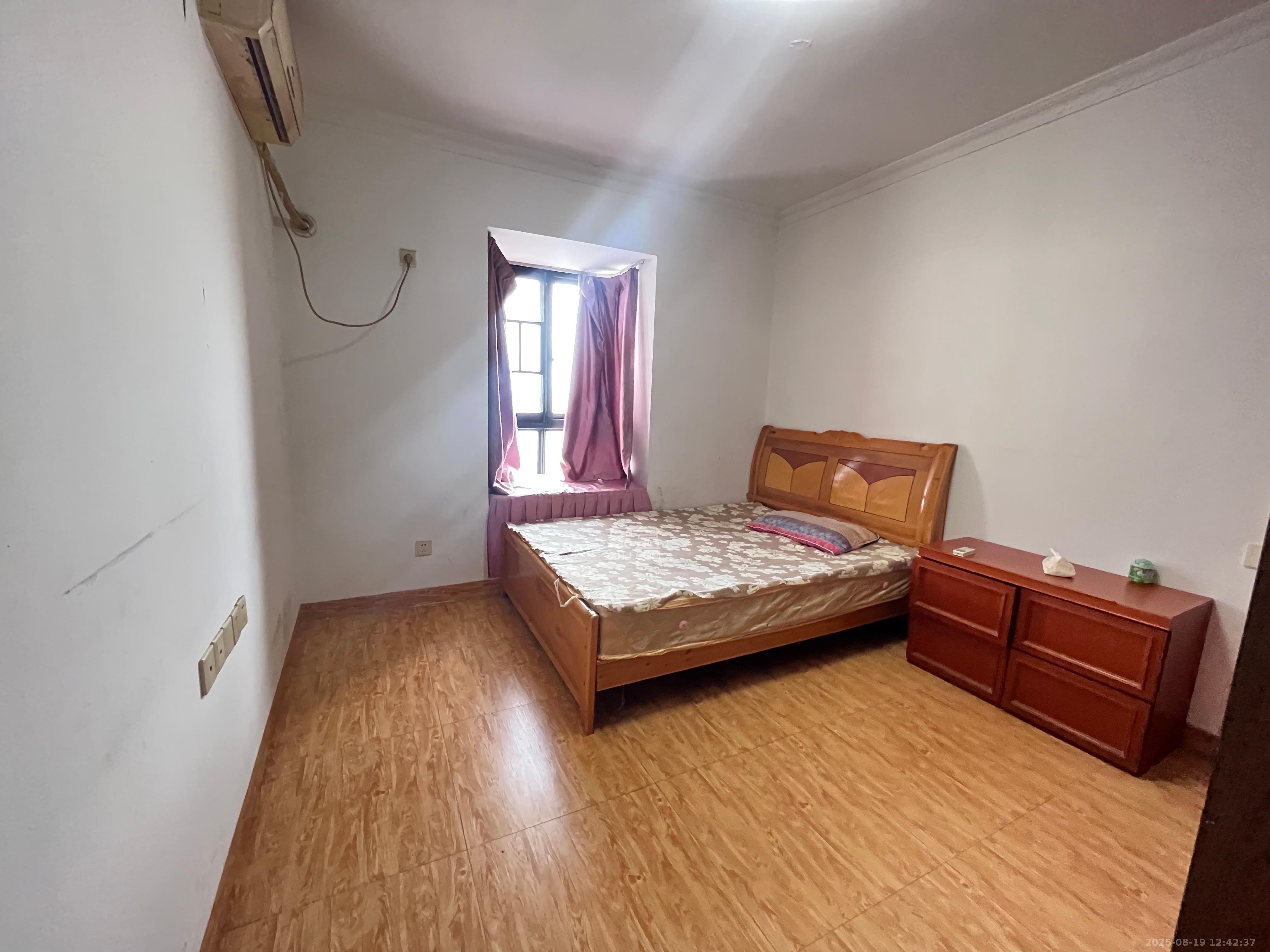 东玺门 2室2厅1卫 2500.0元/月 东玺门 2室2厅1卫 2500.0元/月室内图