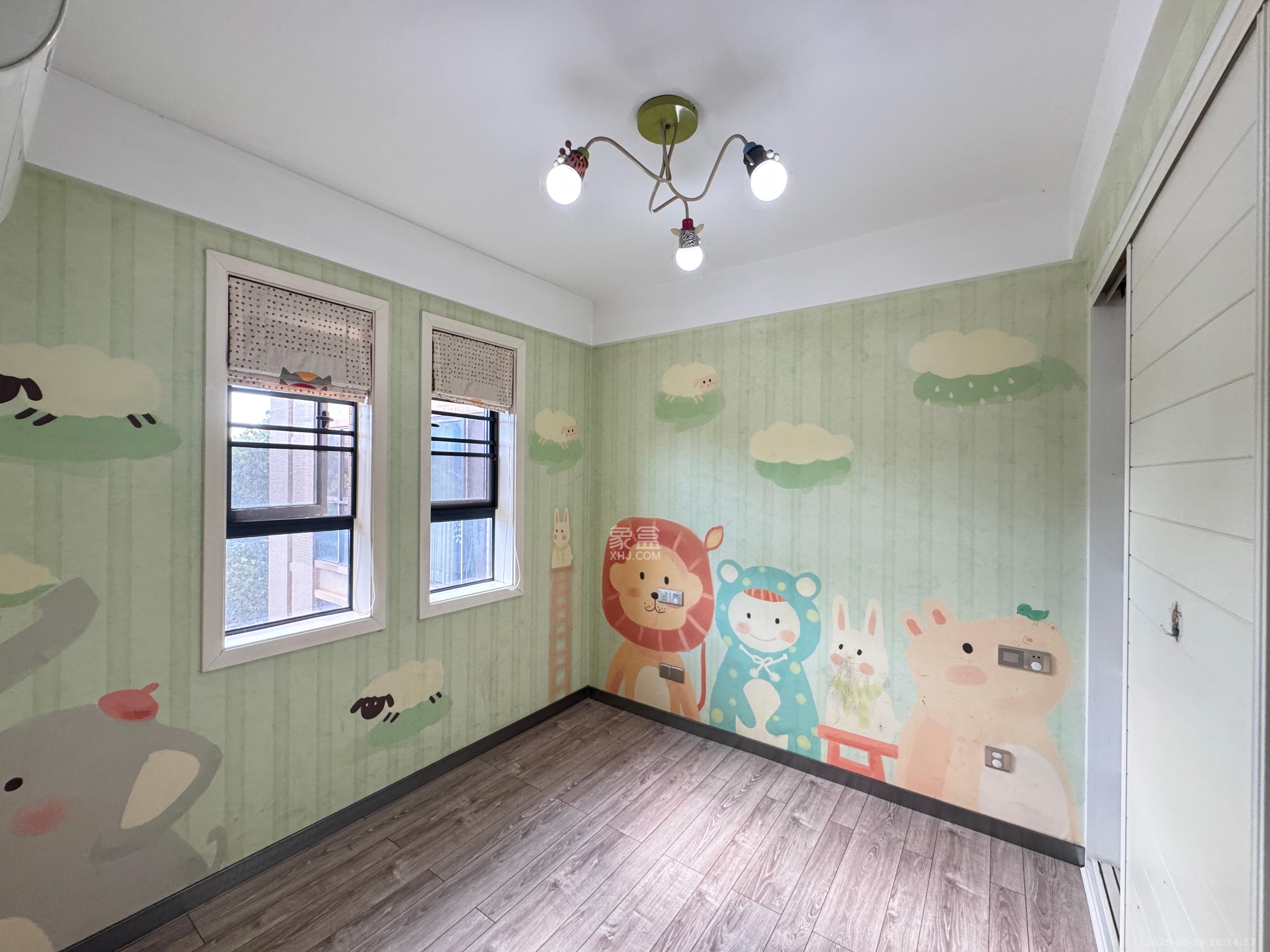 鑫远尚玺苑  3室2厅2卫    4500.0元/月室内图