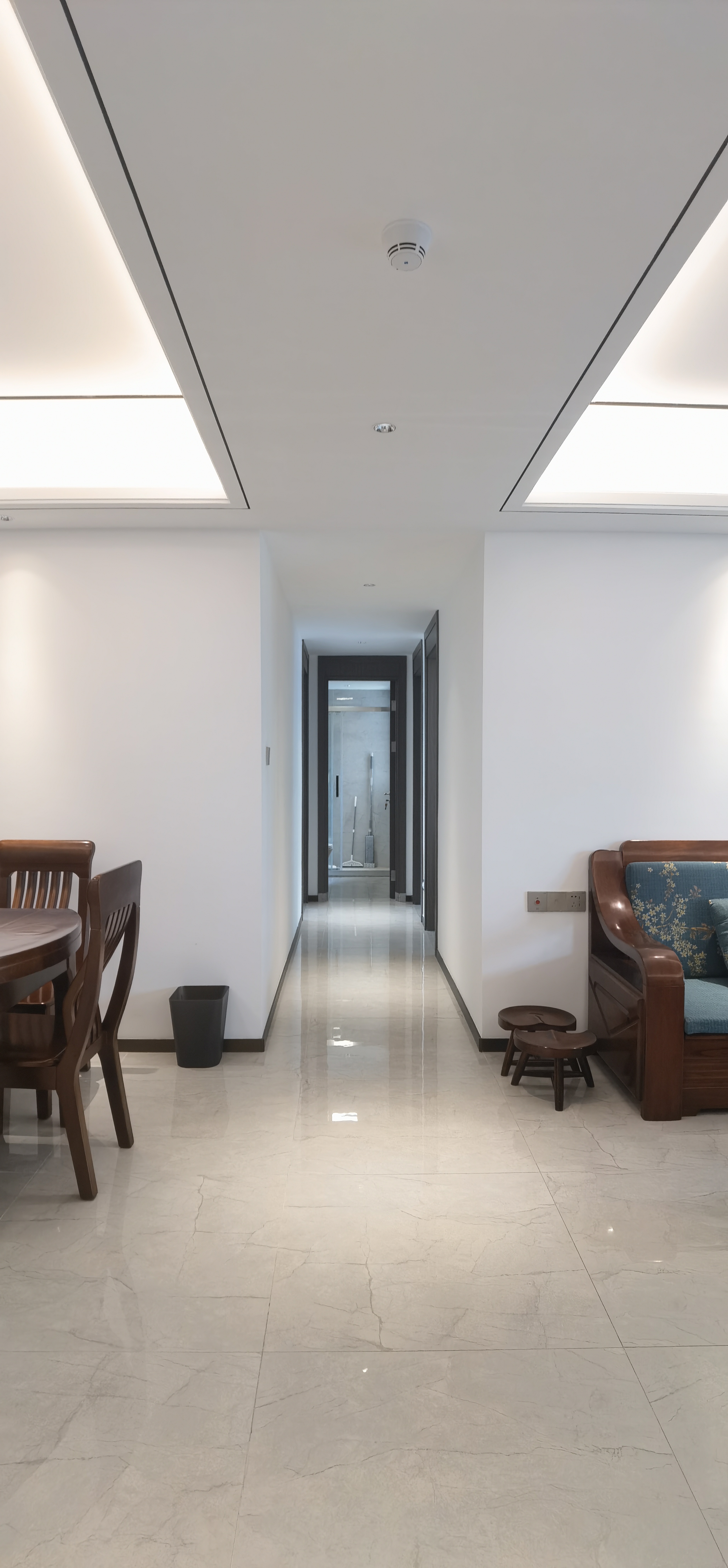 招商雍华府 4室2厅2卫 6000.0元/月 招商雍华府 4室2厅2卫 6000.0元/月室内图