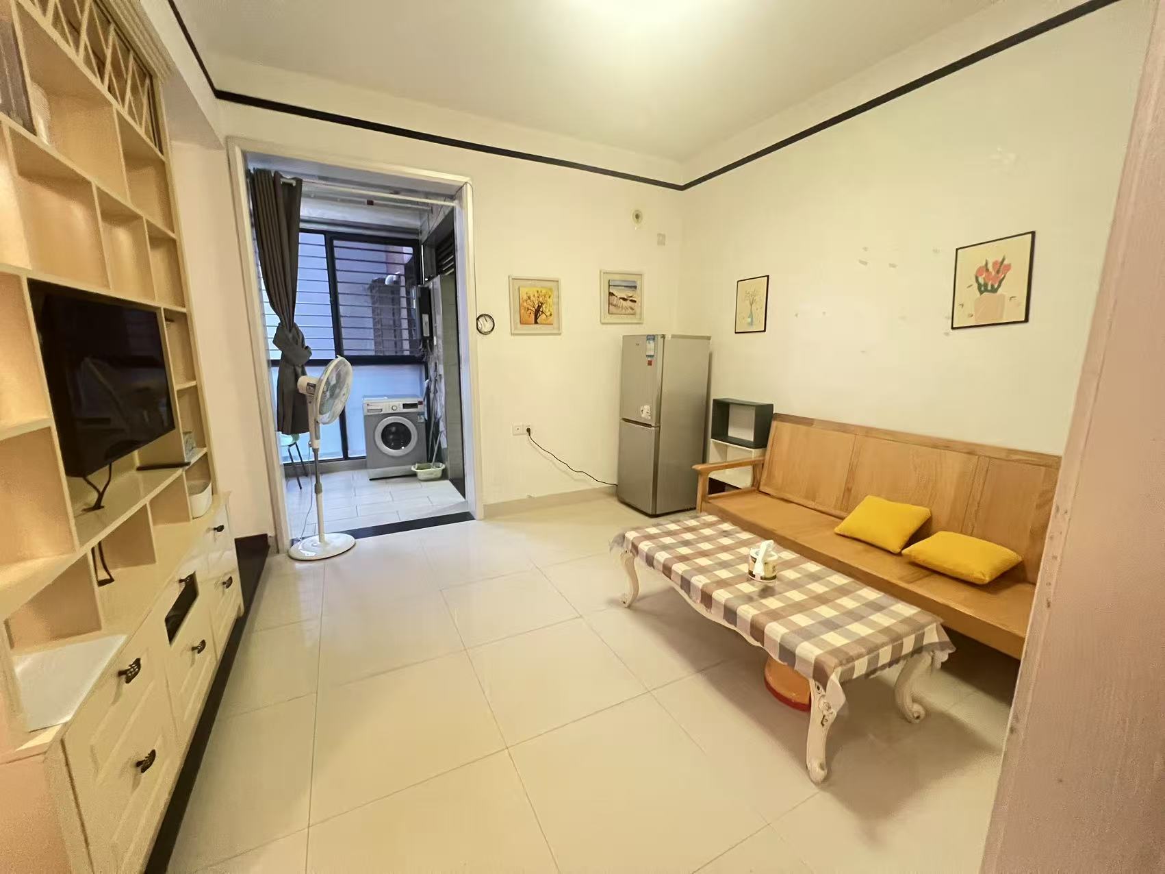 厚土珊瑚湾  1室1厅1卫    1700.0元/月室内图