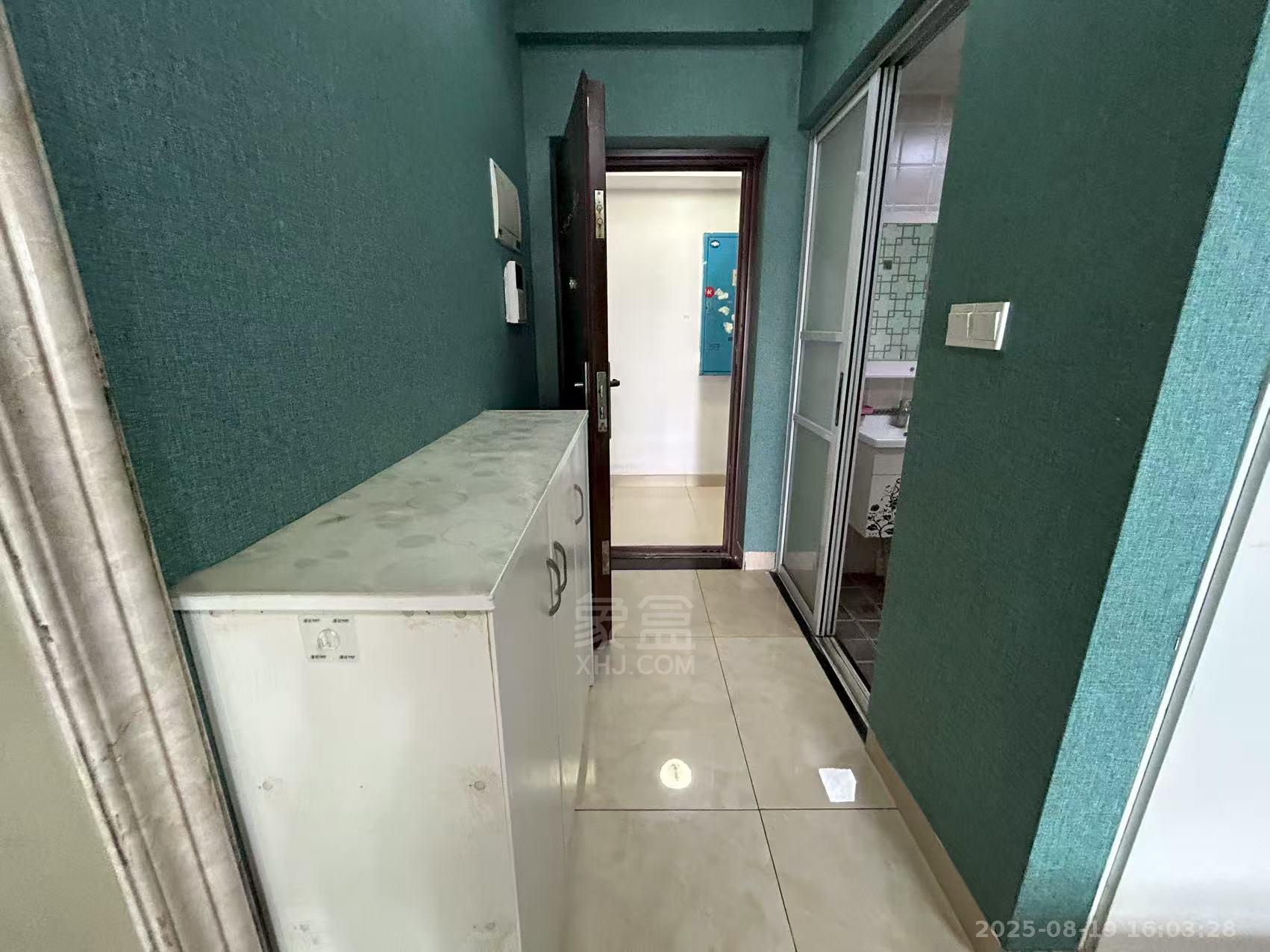 中建御山和苑  1室1厅1卫    1000.0元/月室内图