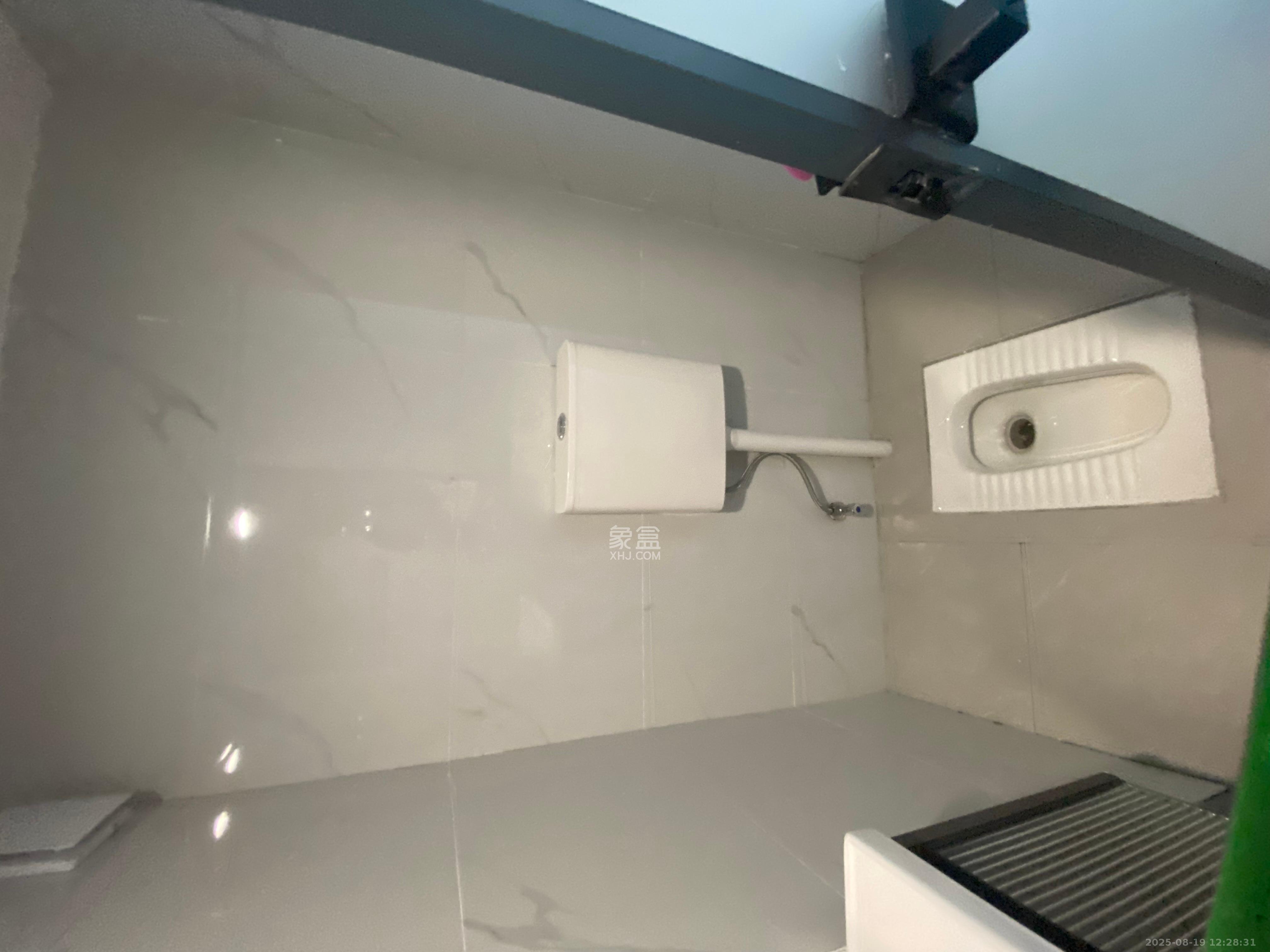 龙湖新壹城  1室0厅0卫    1400.0元/月 龙湖新壹城  1室0厅0卫    1400.0元/月室内图