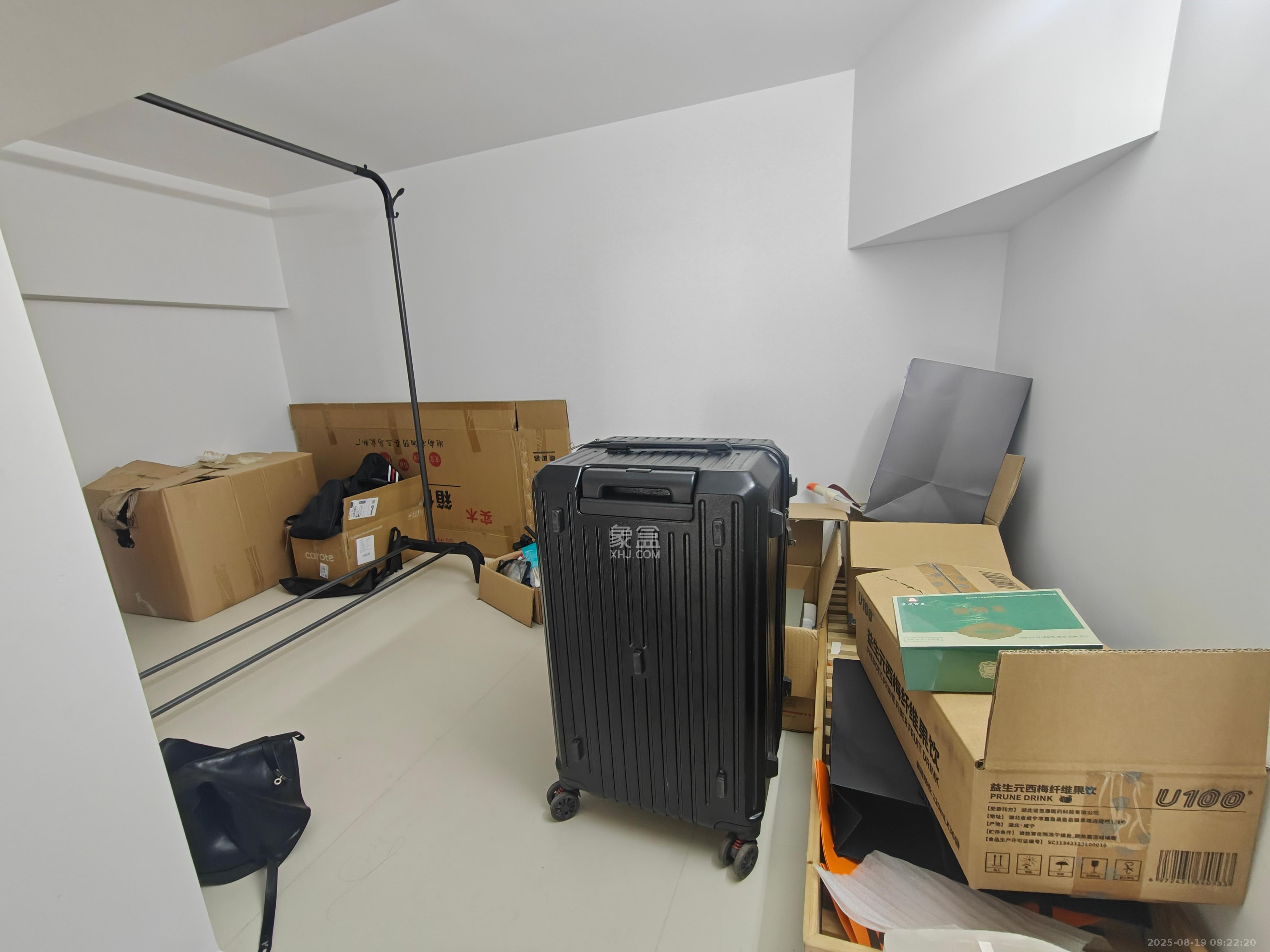 保利中环广场（保利中悦苑）  1室1厅1卫   2800.00元/月室内图