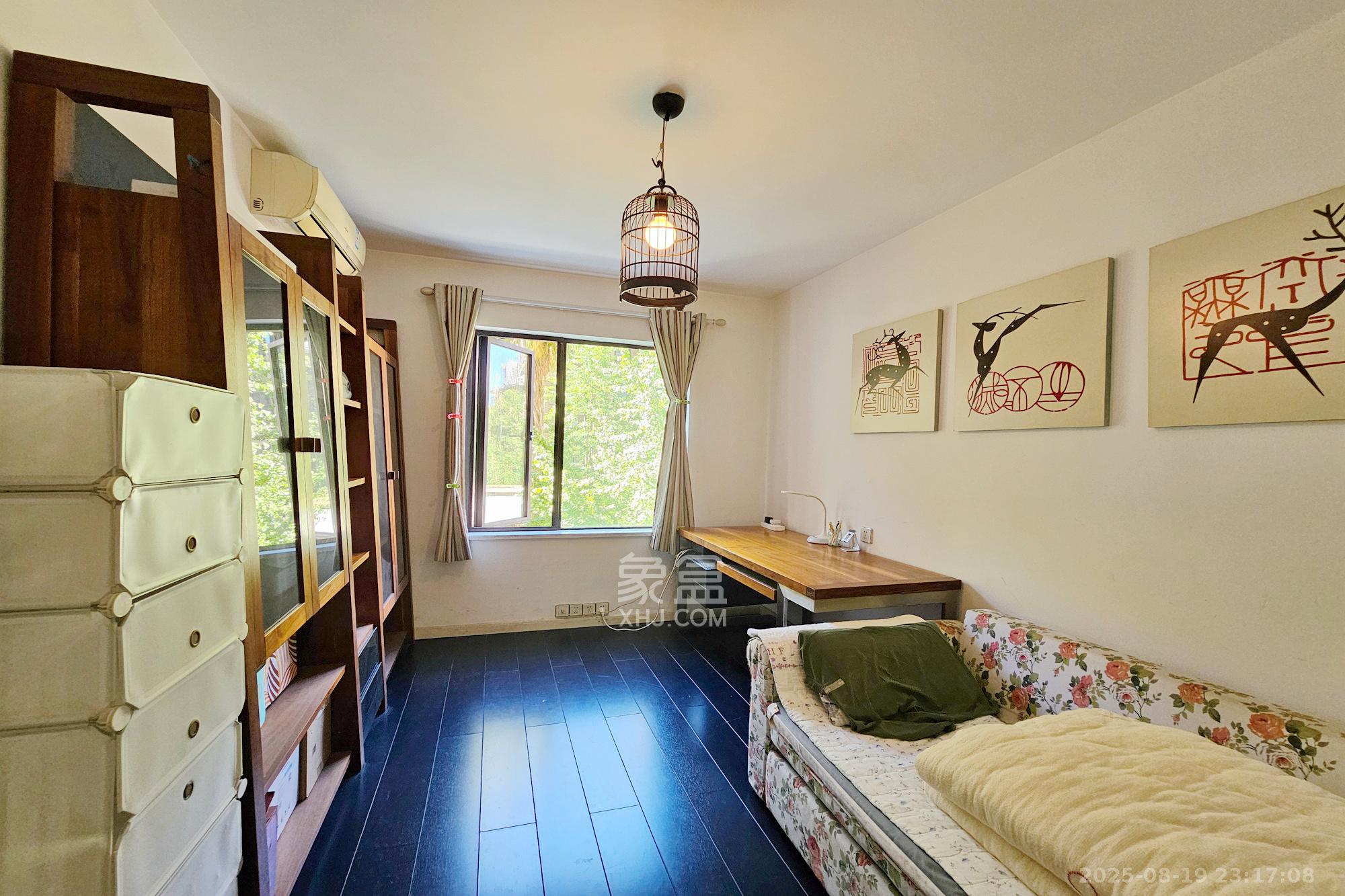 三江花中城  3室2厅2卫    105.0万 三江花中城  3室2厅2卫    105.0万卧室