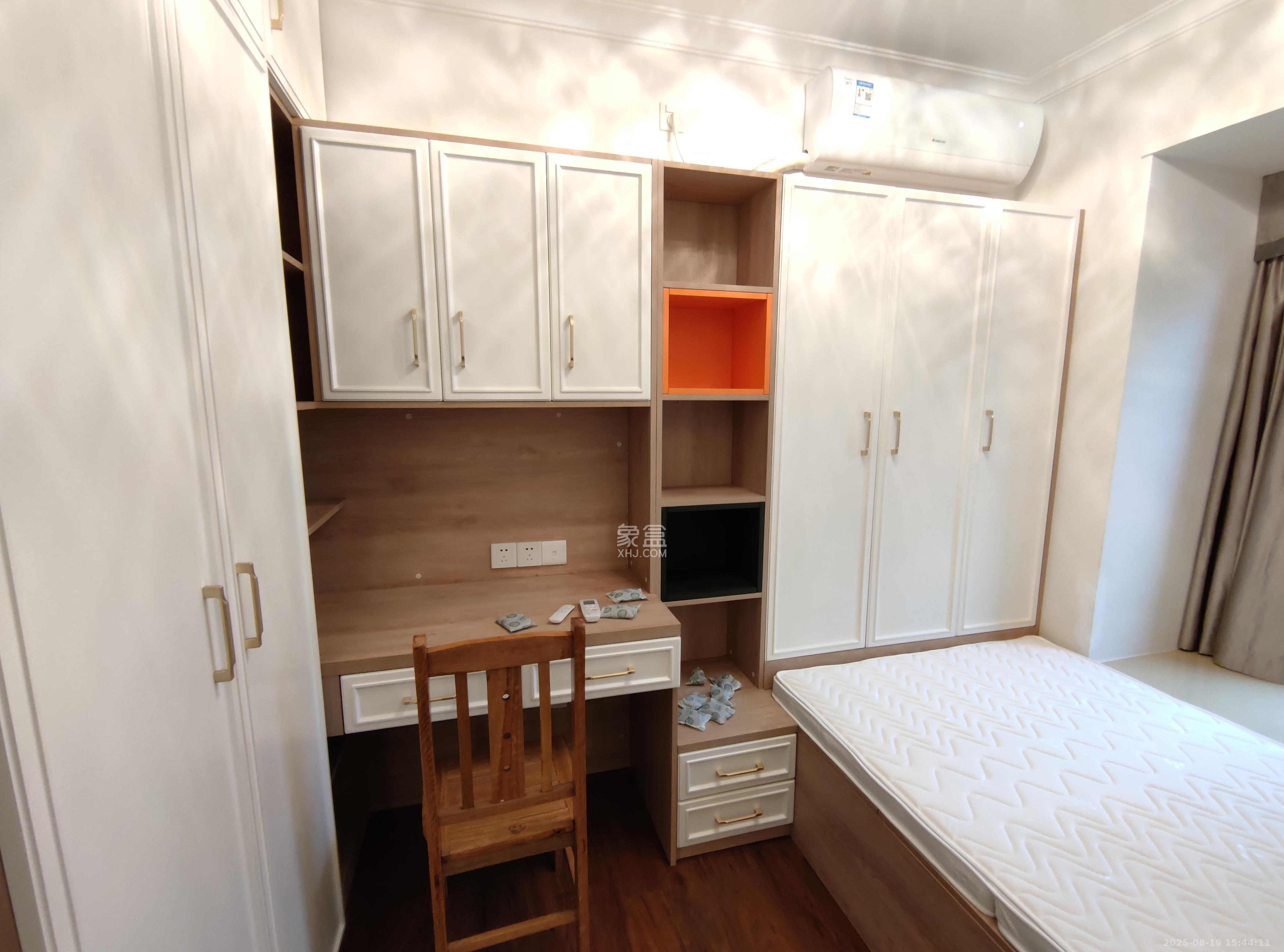 万科魅力之城锋镜里  3室2厅2卫    3150.0元/月 万科魅力之城锋镜里  3室2厅2卫    3150.0元/月室内图