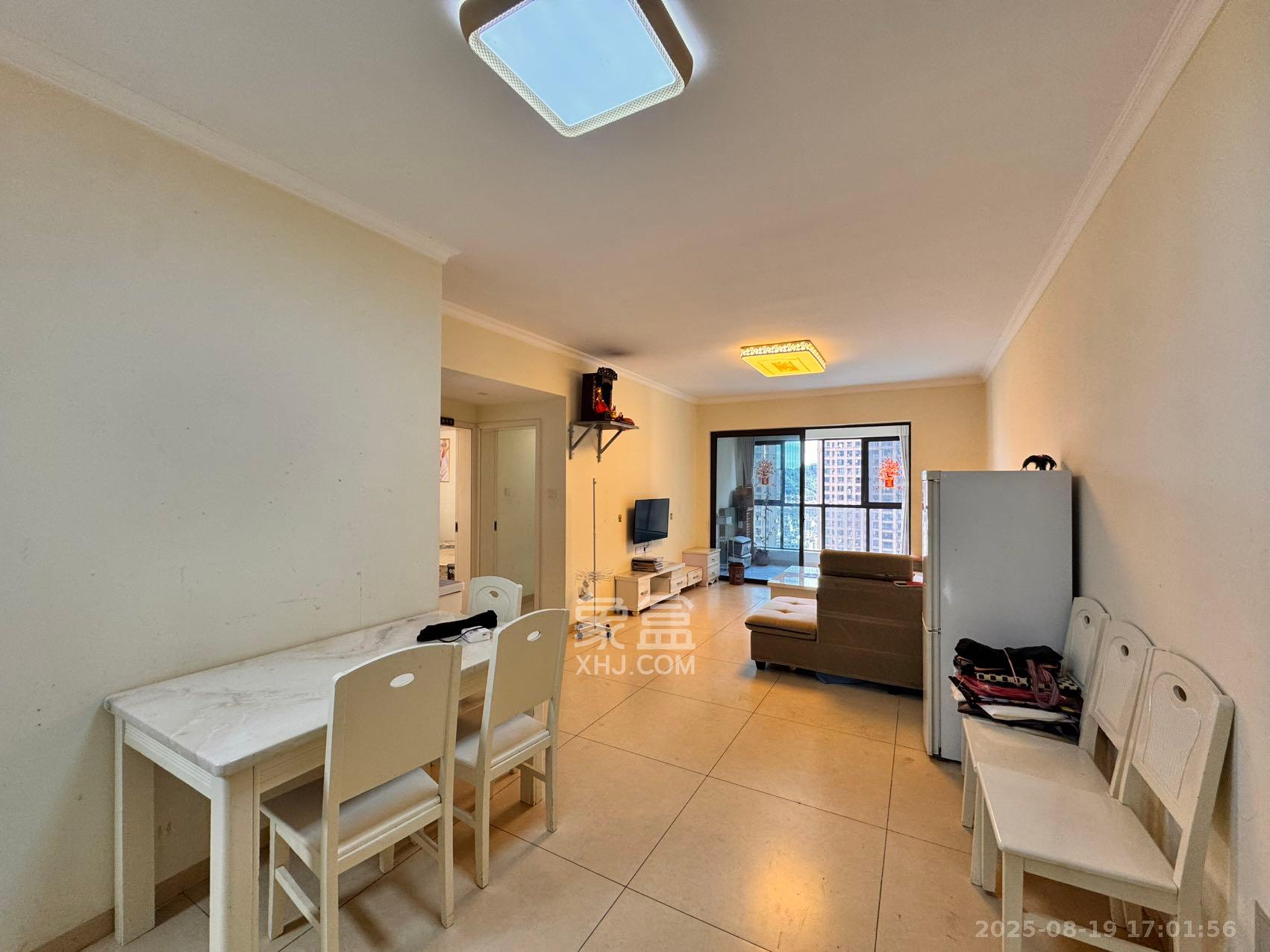 润和又一城 3室2厅1卫 1800.0元/月 润和又一城 3室2厅1卫 1800.0元/月室内图