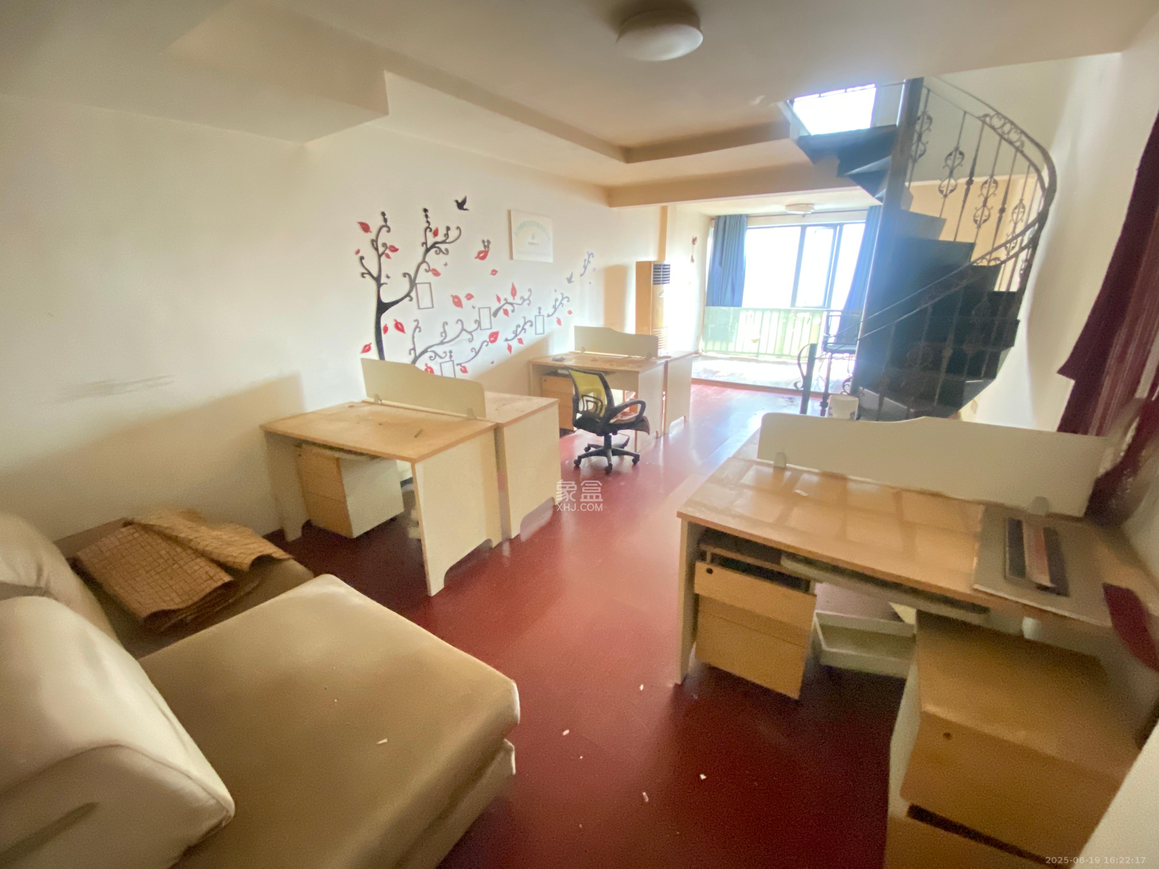 华菱蓝调国际(华菱.香墅美地)  2室2厅1卫    1500.0元/月 华菱蓝调国际(华菱.香墅美地)  2室2厅1卫    1500.0元/月室内图