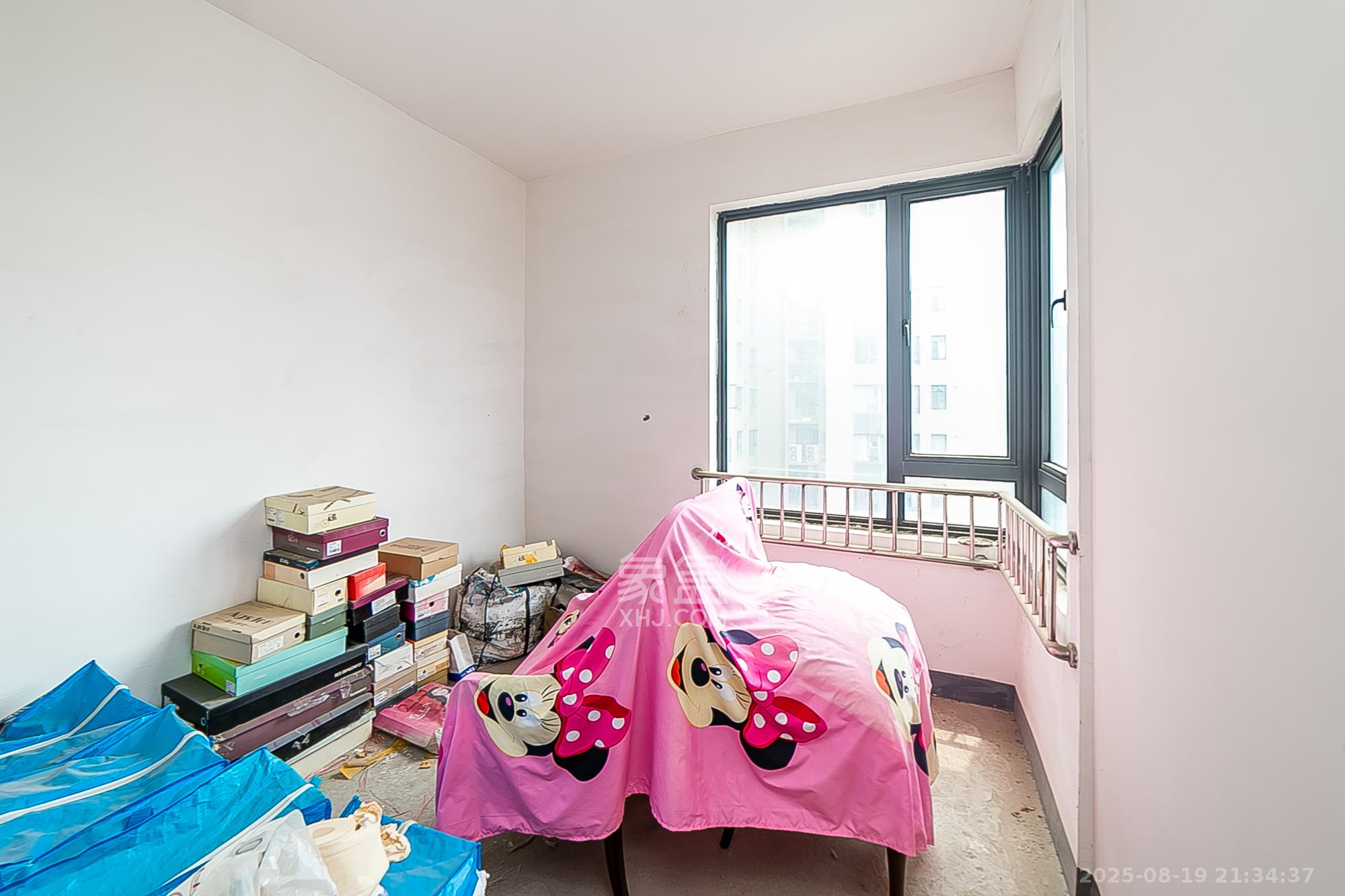 建发汇金国际  3室2厅2卫    139.8万 建发汇金国际  3室2厅2卫    139.8万卧室