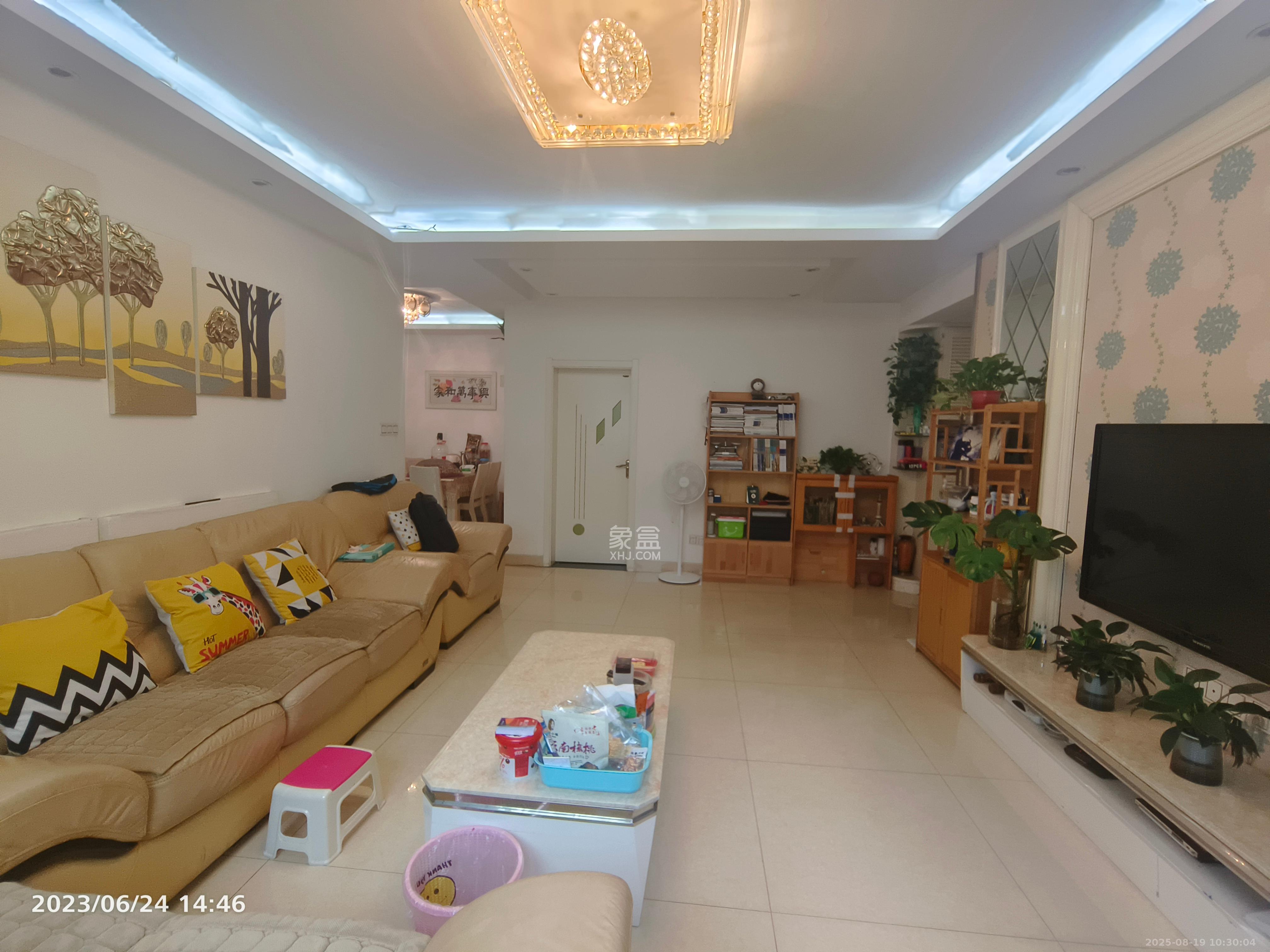 锦绣世纪  3室2厅2卫    3000.0元/月 锦绣世纪  3室2厅2卫    3000.0元/月室内图