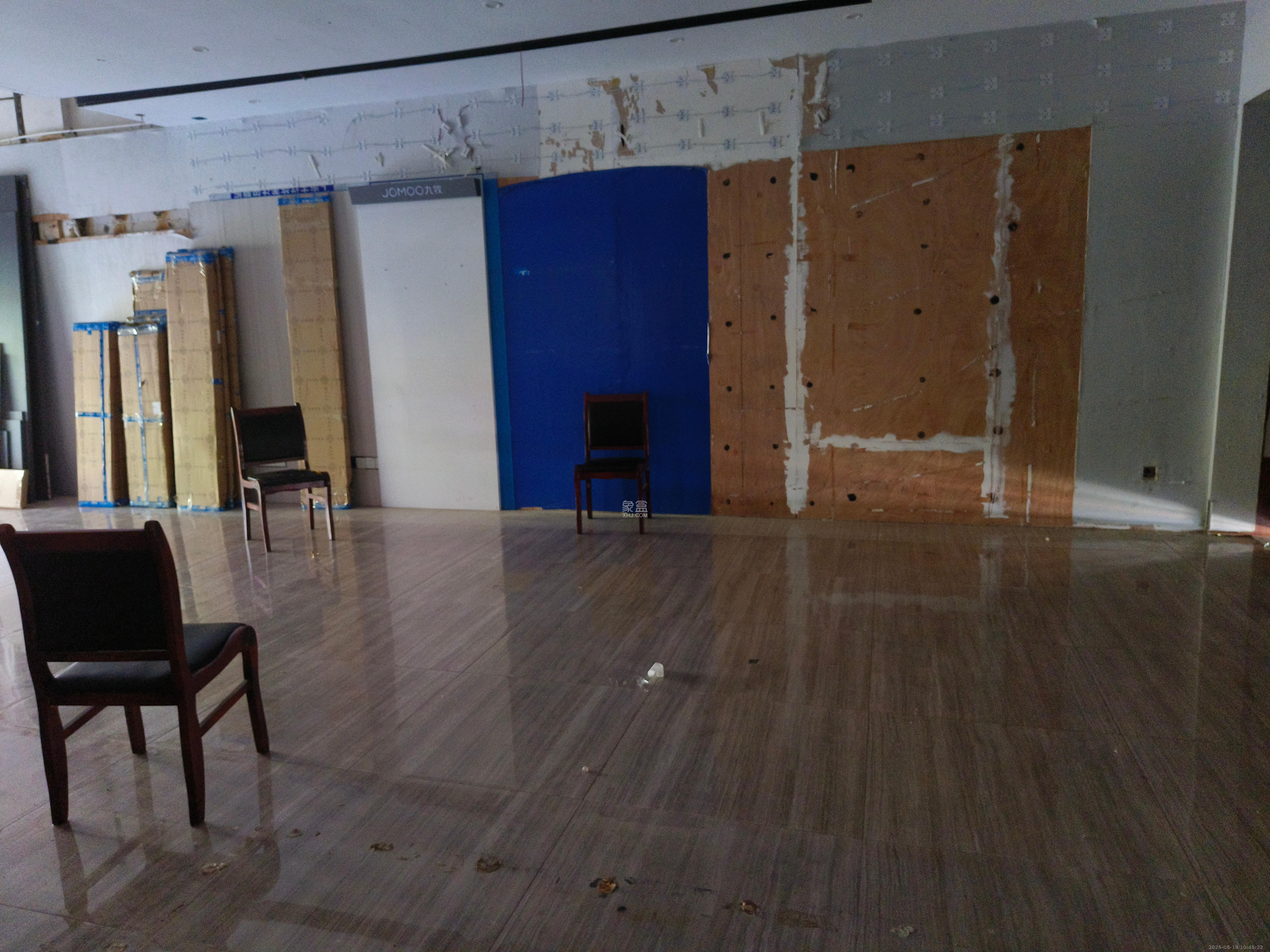 众鑫建材市场（长沙县星沙镇皮具市场）   100.0㎡     4599.00元/月室内图