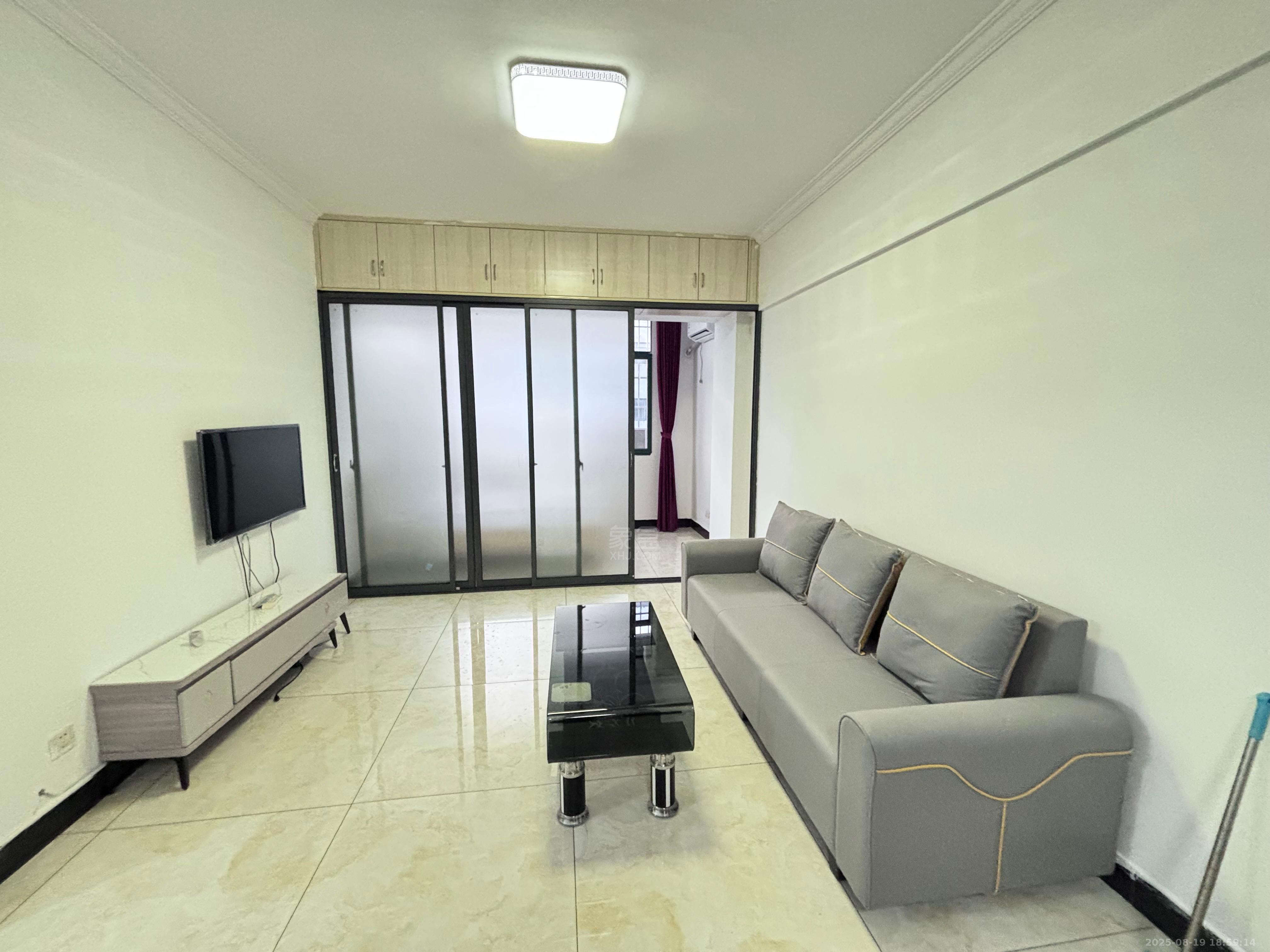 凤凰义乌城(兹丘凤凰城) 2室1厅1卫 1380.0元/月 凤凰义乌城(兹丘凤凰城) 2室1厅1卫 1380.0元/月室内图