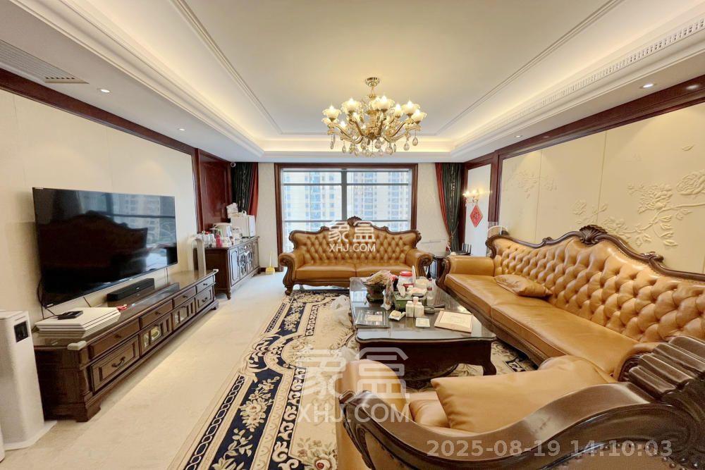 运达中央广场一、二期 3室2厅2卫 11000.0元/月 运达中央广场一、二期 3室2厅2卫 11000.0元/月室内图