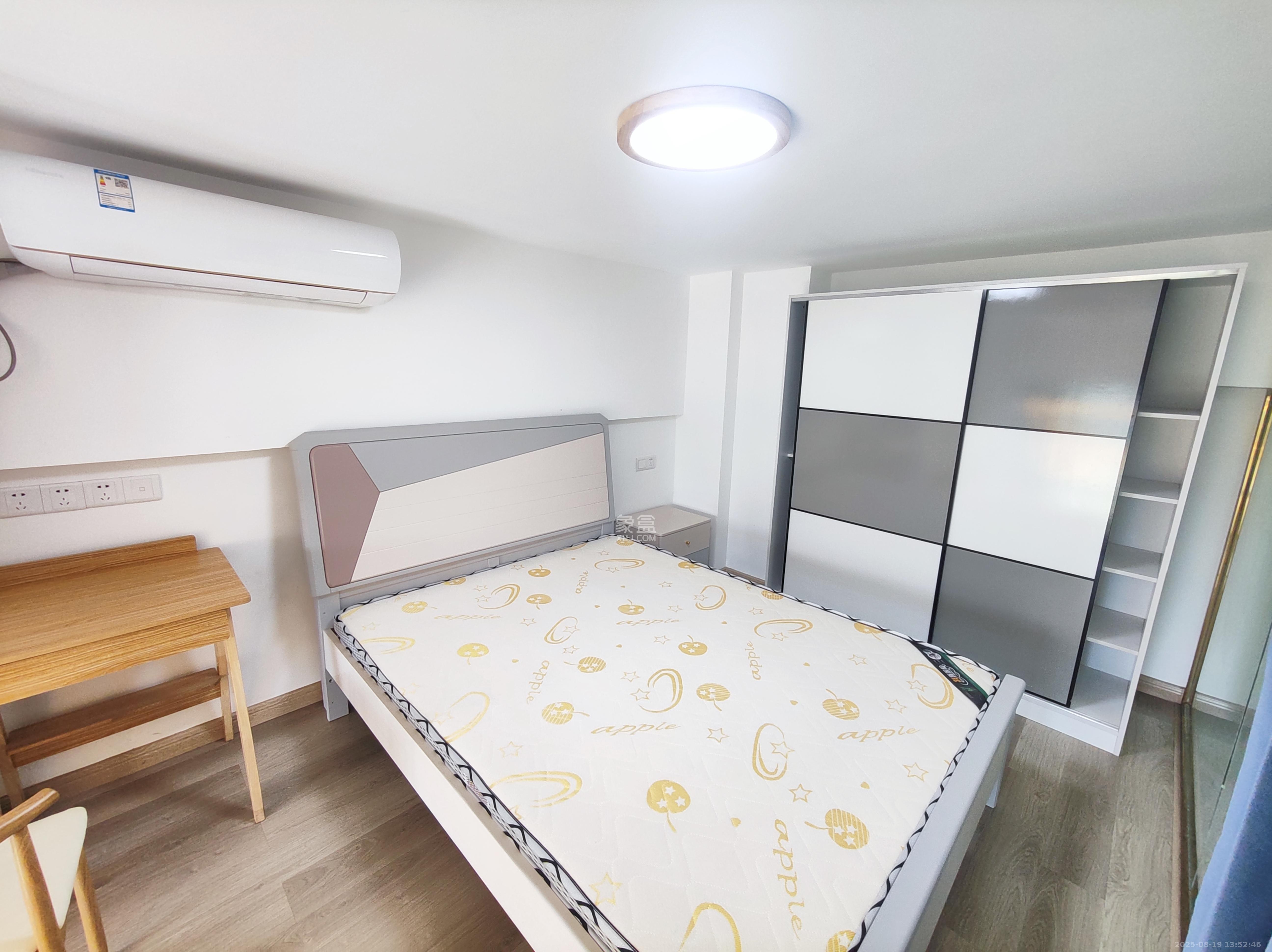 天麓轻奢国际 1室0厅0卫 1600.0元/月 天麓轻奢国际 1室0厅0卫 1600.0元/月室内图