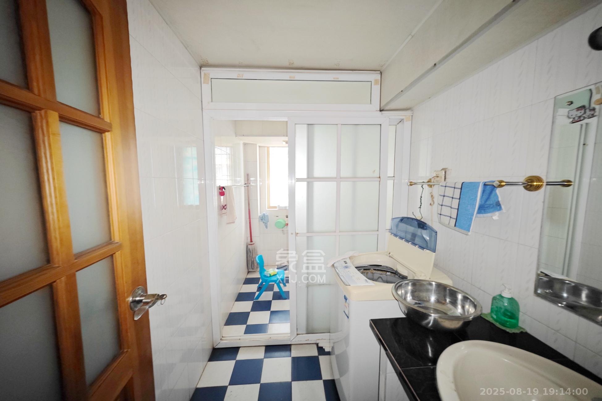 石长铁路宿舍 3室2厅2卫 80.0万 石长铁路宿舍 3室2厅2卫 80.0万其他