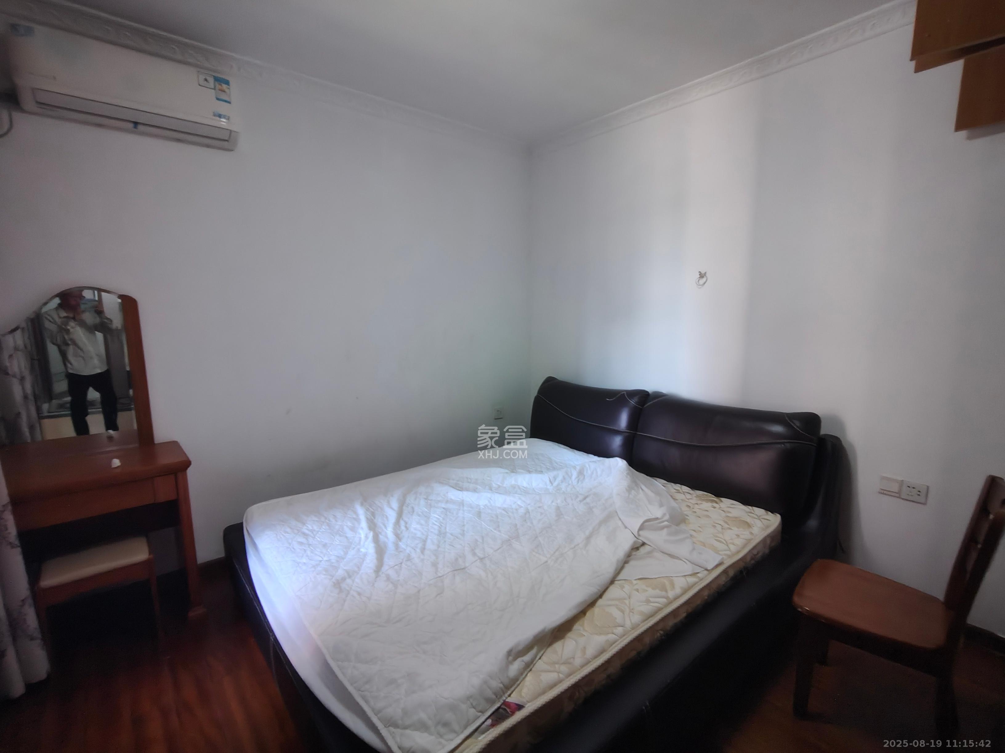 旭辉御府  3室2厅1卫   2500.00元/月室内图