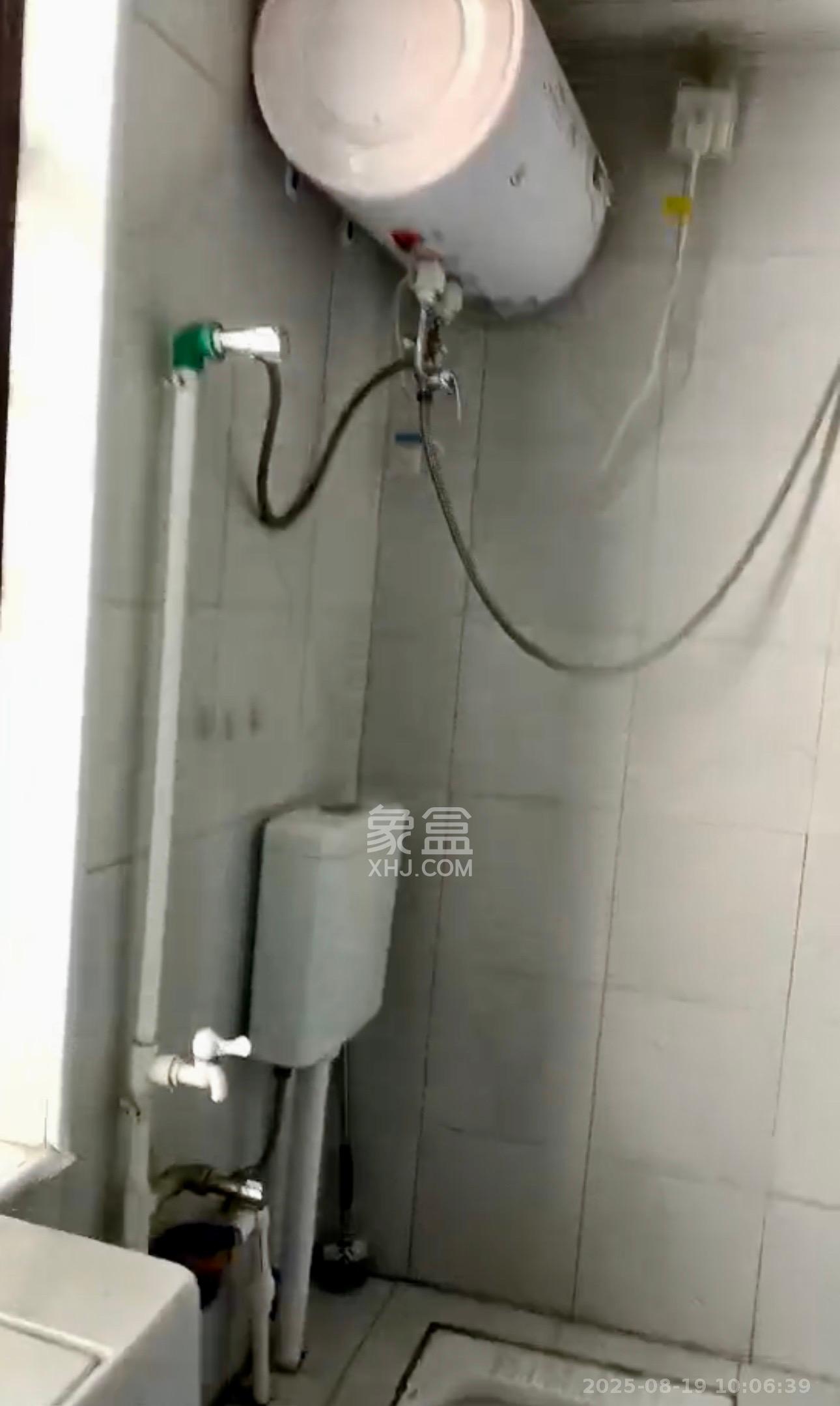 中房F联邦 1室0厅0卫 1100.0元/月 中房F联邦 1室0厅0卫 1100.0元/月室内图