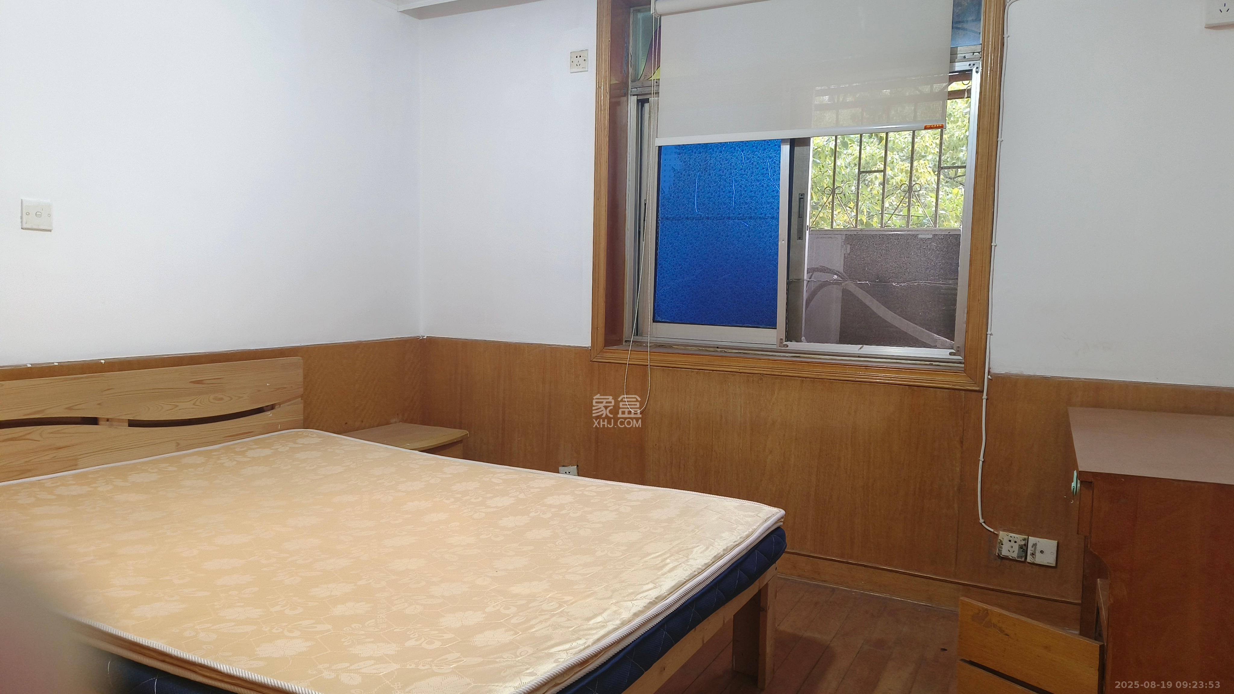 造化塘 2室1厅1卫 1300.0元/月 造化塘 2室1厅1卫 1300.0元/月室内图