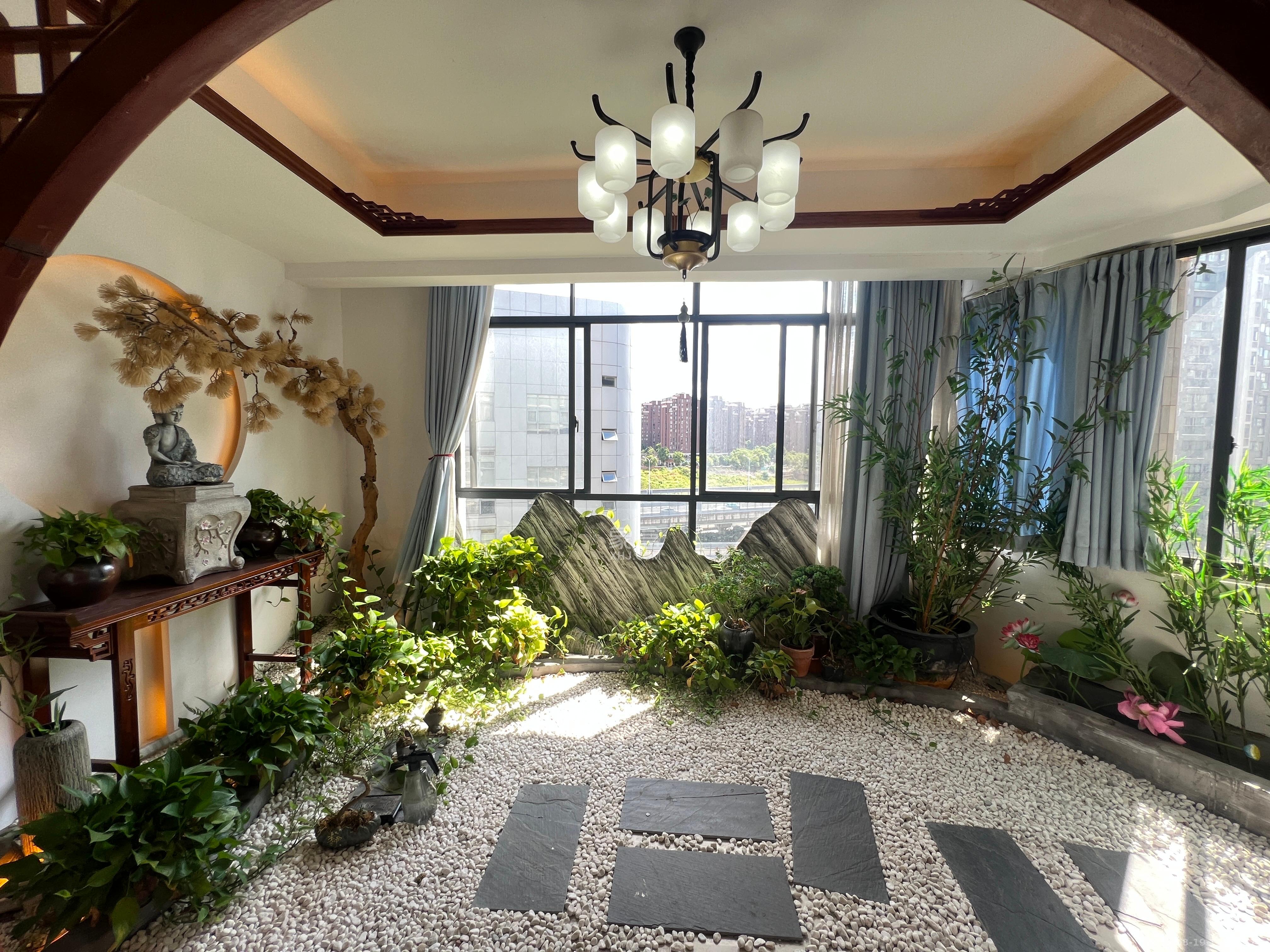 梦网景园 5室2厅2卫 5000.0元/月 梦网景园 5室2厅2卫 5000.0元/月室内图