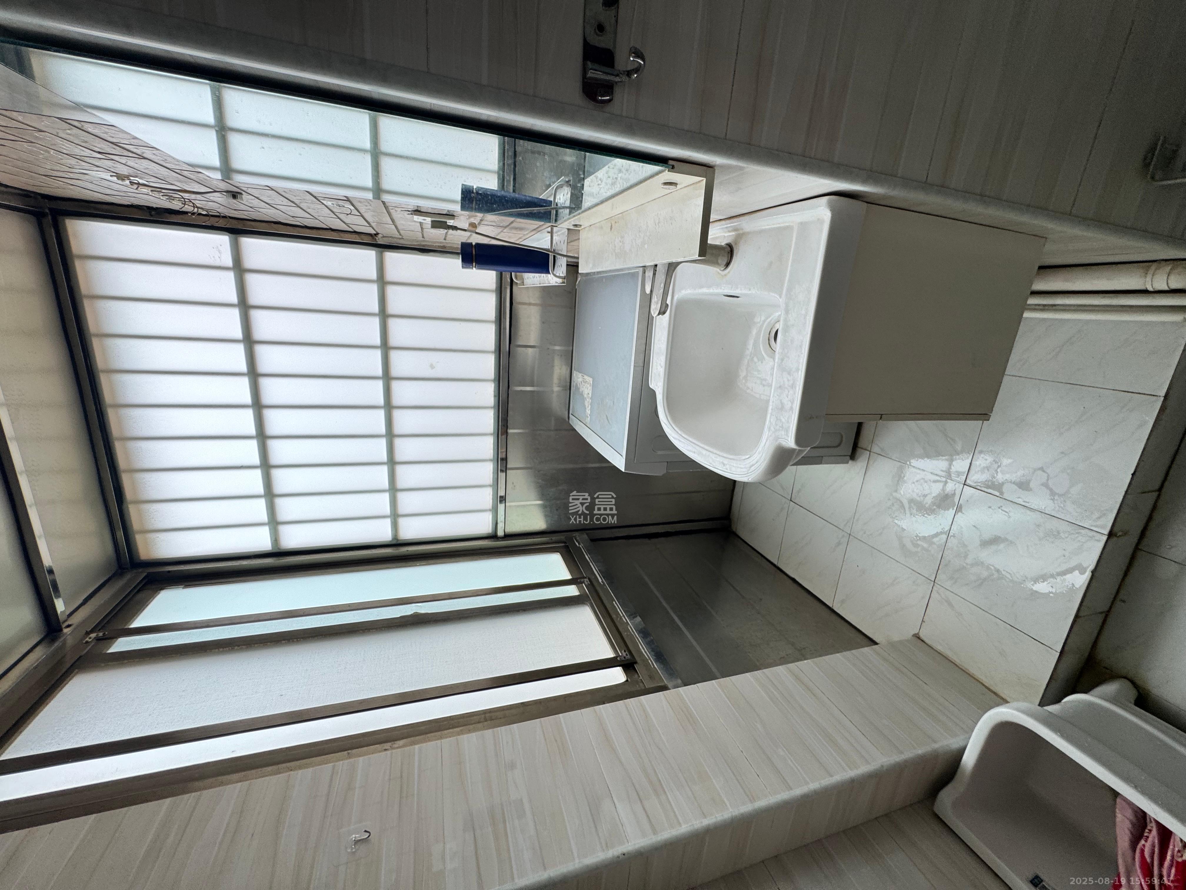 谷峰小区  2室2厅1卫    1500.0元/月室内图