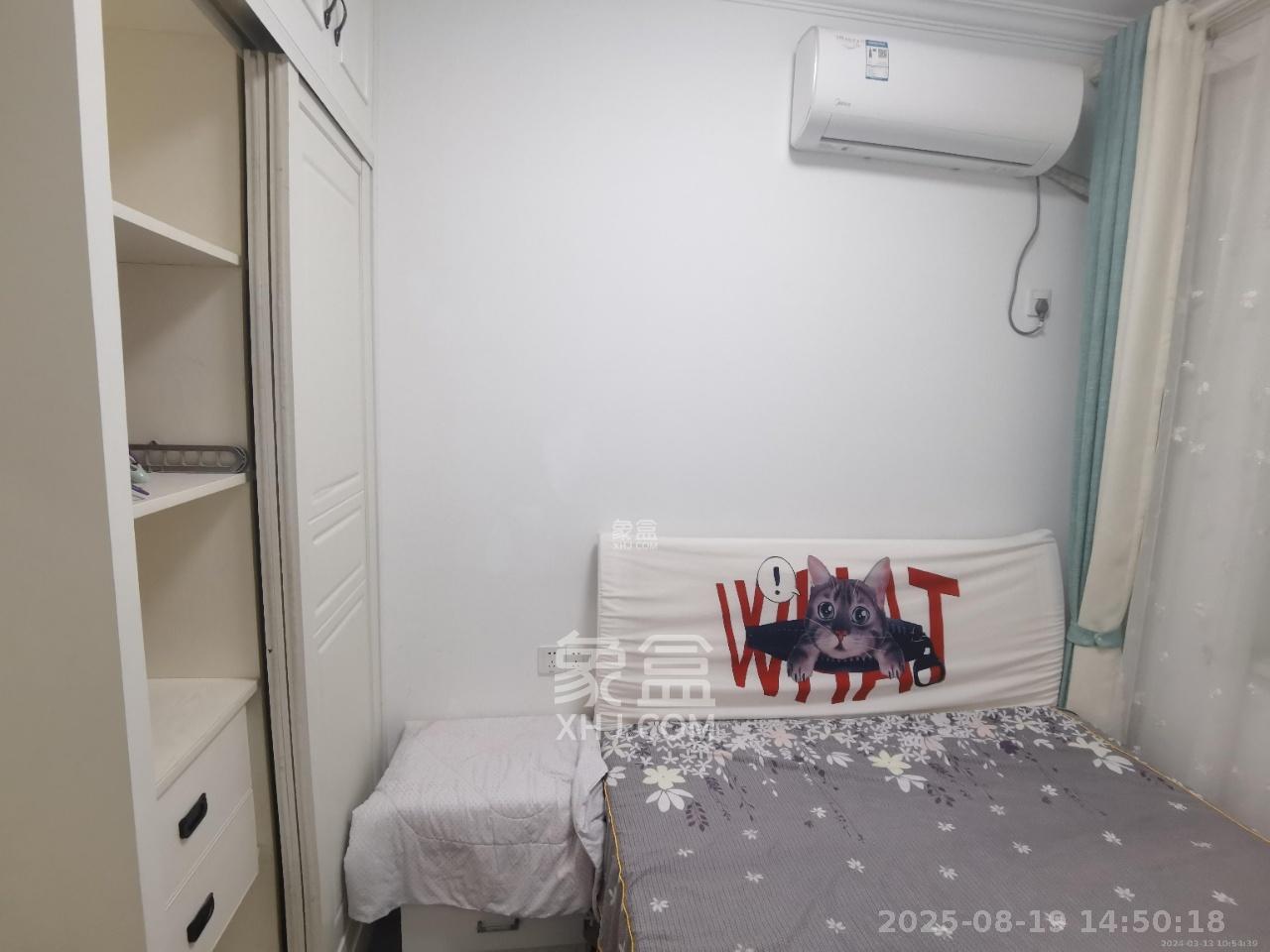 卓越蔚蓝城邦  3室2厅1卫    2200.0元/月室内图