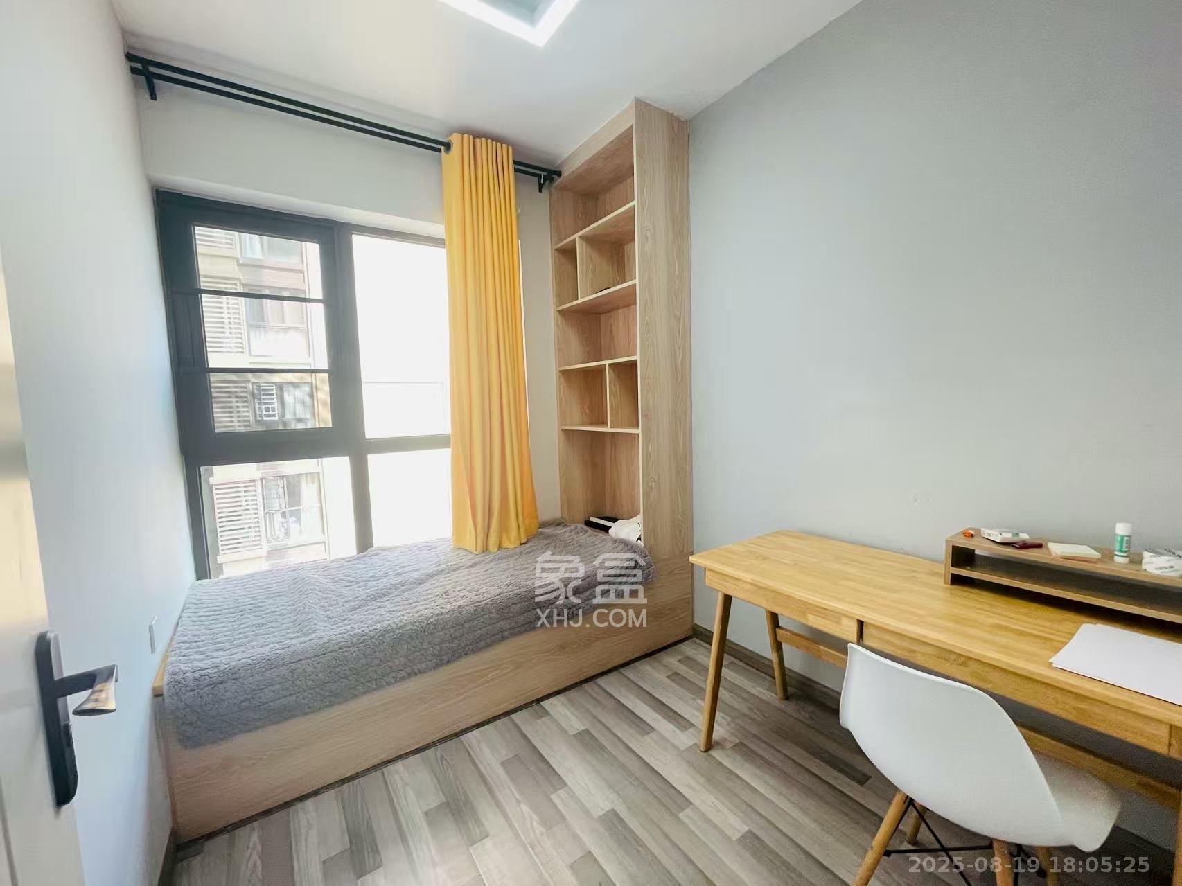 上园商住小区  3室1厅1卫    3000.0元/月 上园商住小区  3室1厅1卫    3000.0元/月室内图