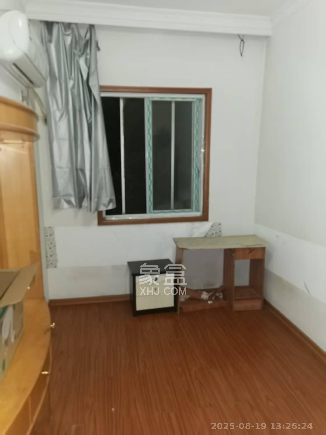 中南汽车世界  2室2厅1卫    880.0元/月室内图