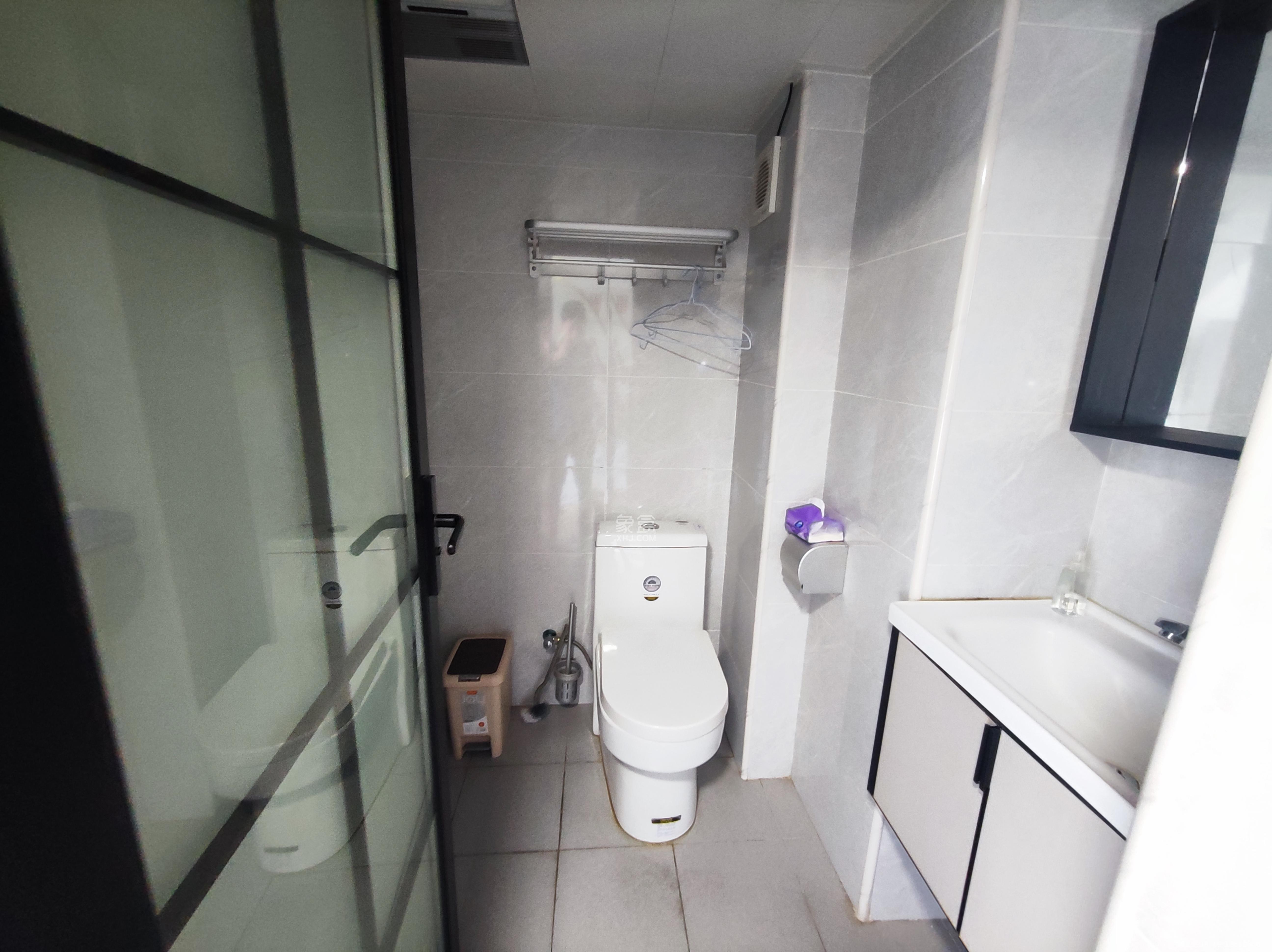 天麓轻奢国际 1室0厅0卫 1600.0元/月 天麓轻奢国际 1室0厅0卫 1600.0元/月室内图