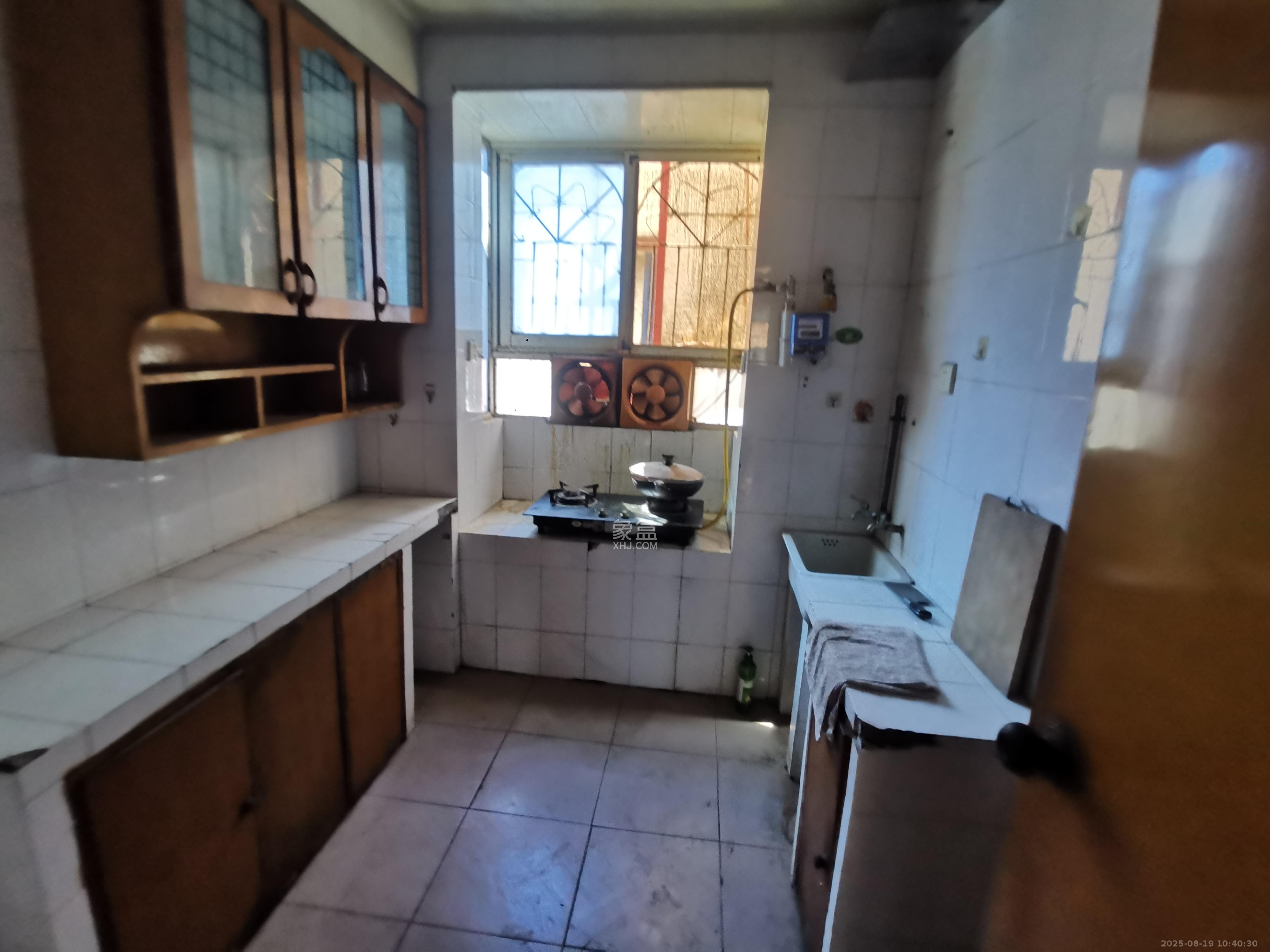 海利宿舍 2室1厅1卫 1280.0元/月 海利宿舍 2室1厅1卫 1280.0元/月室内图