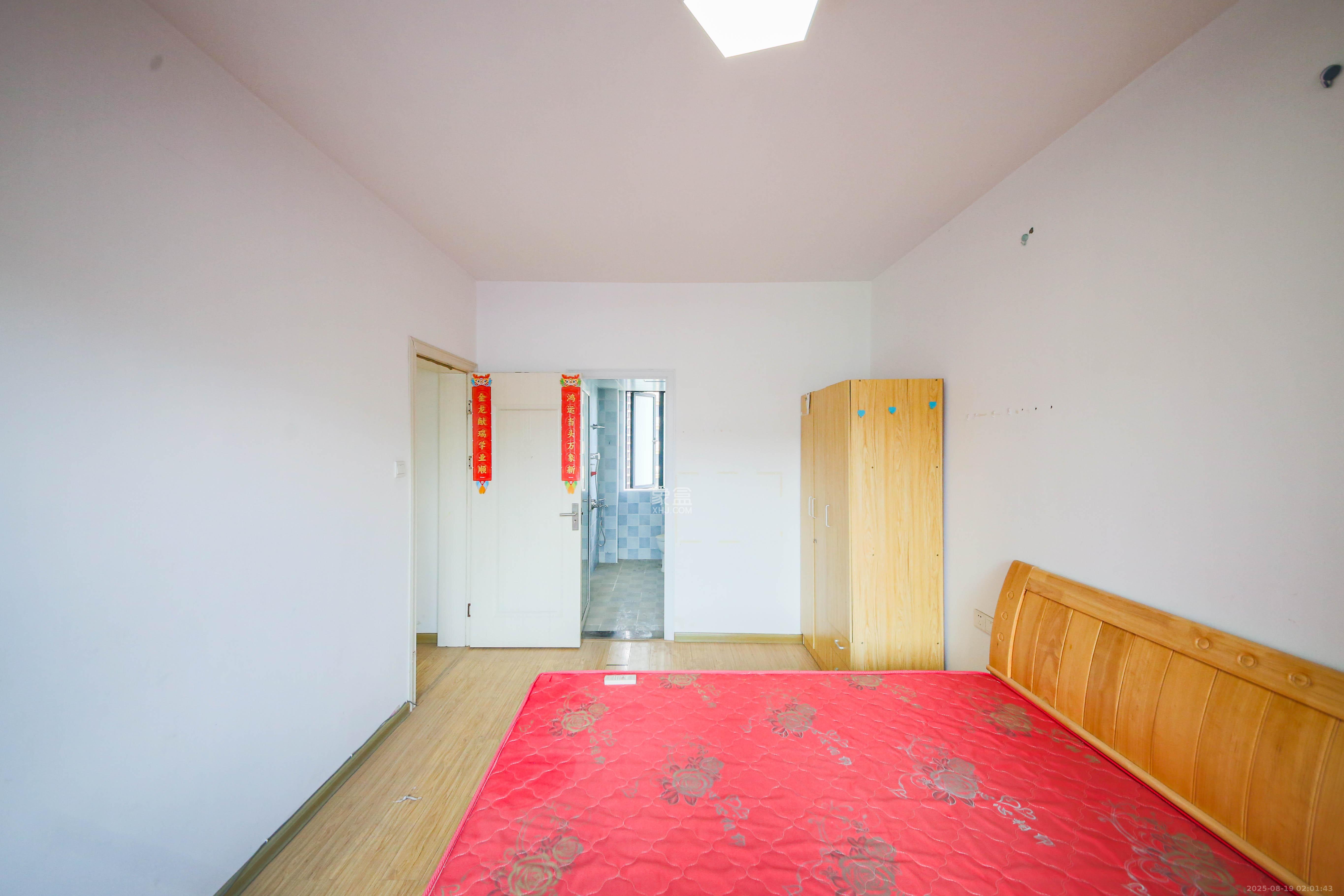 丽水熙园 3室2厅2卫 94.0万 丽水熙园 3室2厅2卫 94.0万卧室