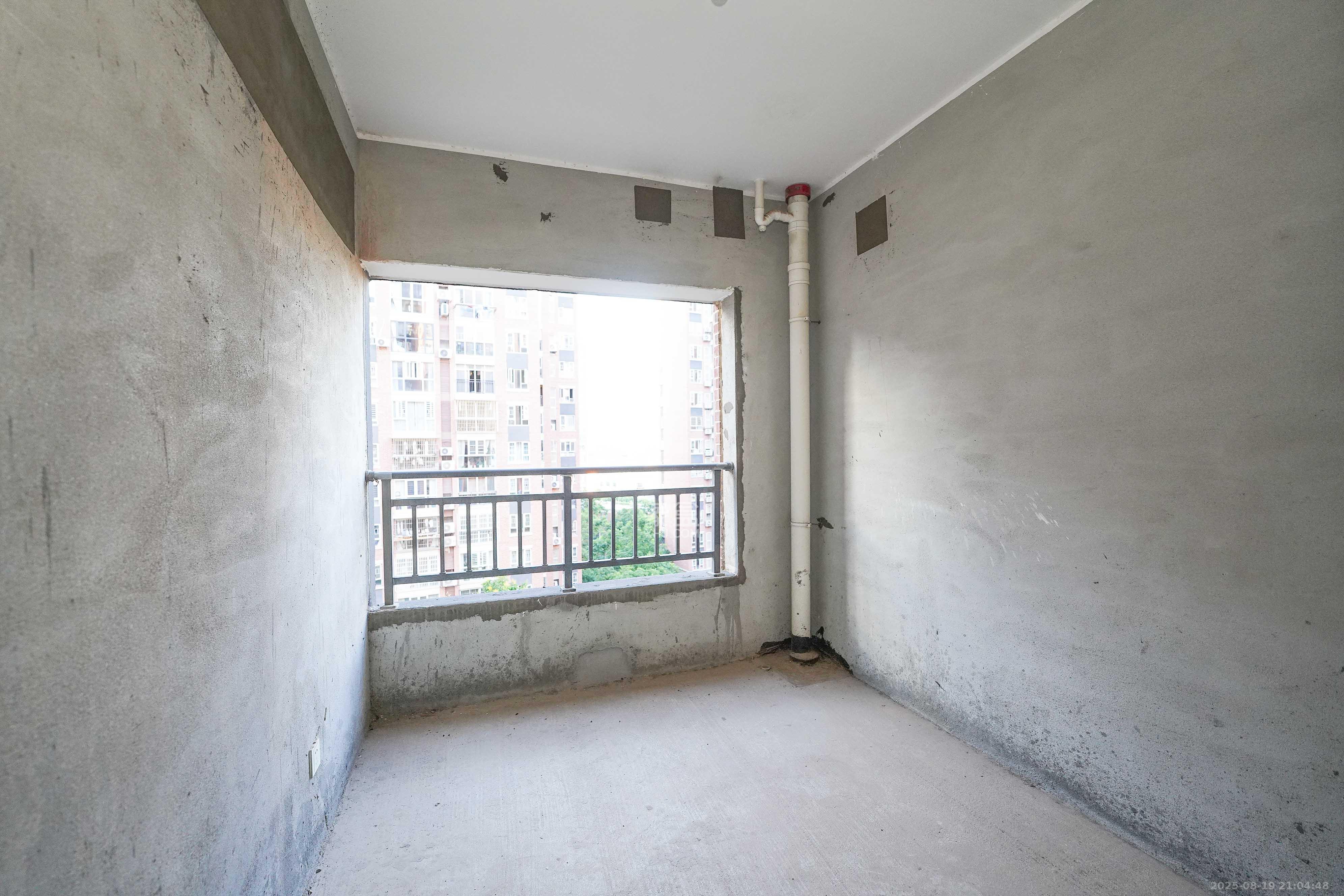 哈佛小镇（五矿哈佛小镇）  3室2厅2卫    65.0万卧室