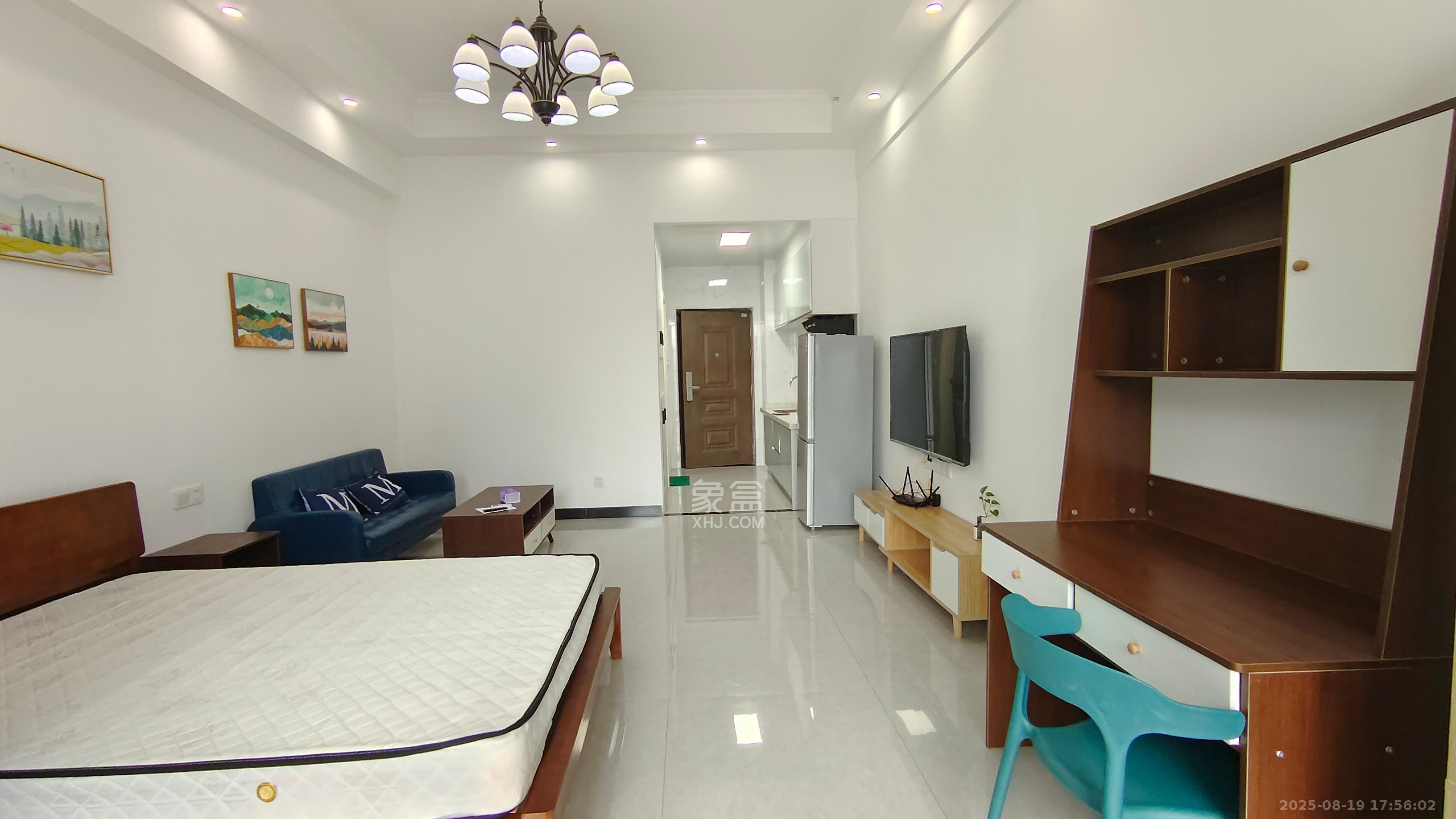 奥克斯滨仕花园(奥克斯洋湖广场/奥克斯中心)  1室1厅1卫    1800.0元/月 奥克斯滨仕花园(奥克斯洋湖广场/奥克斯中心)  1室1厅1卫    1800.0元/月室内图