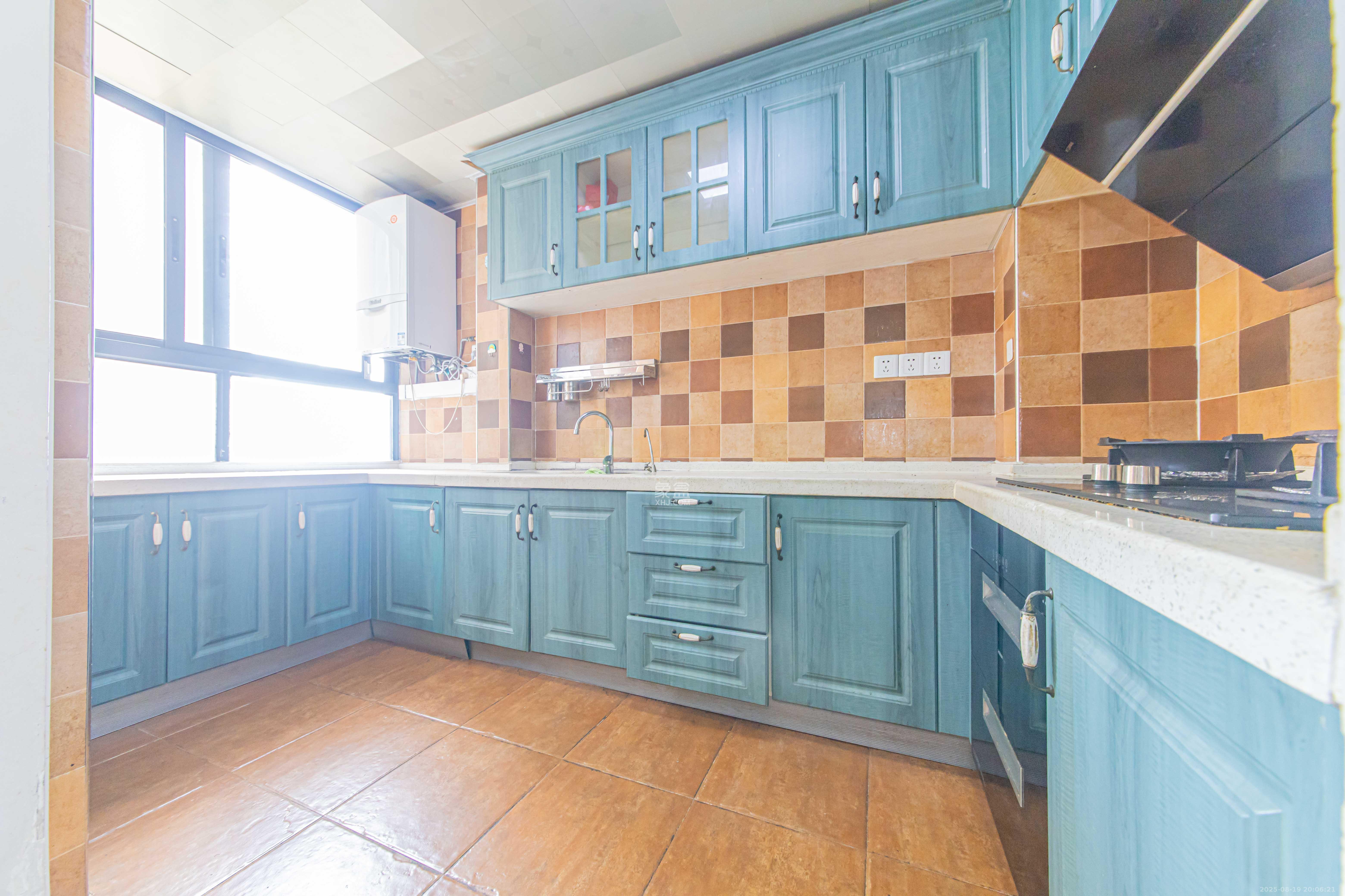 中建芙蓉嘉苑  3室2厅2卫    112.0万厨房