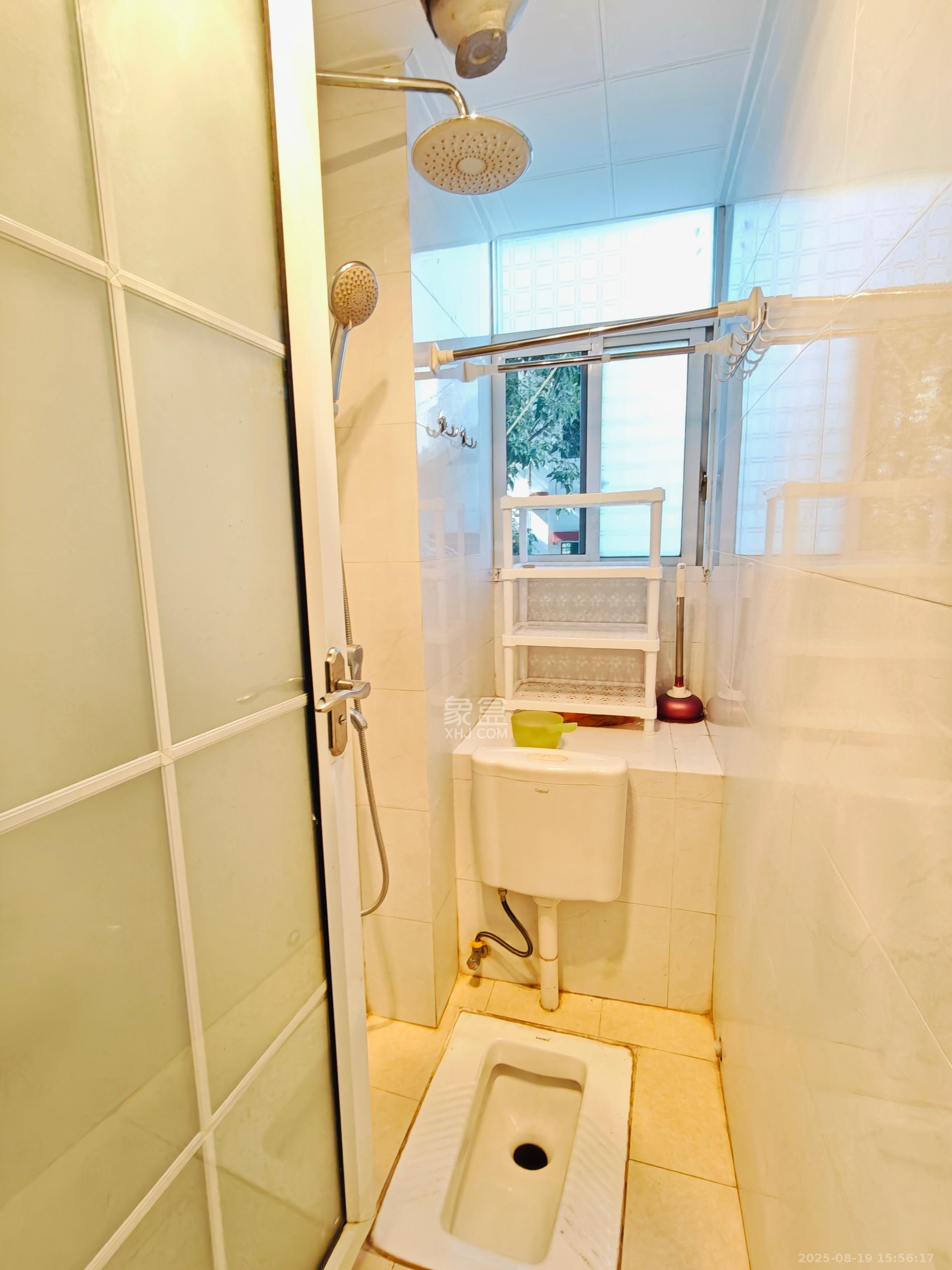 文艺村 2室1厅1卫 3000.0元/月 文艺村 2室1厅1卫 3000.0元/月室内图