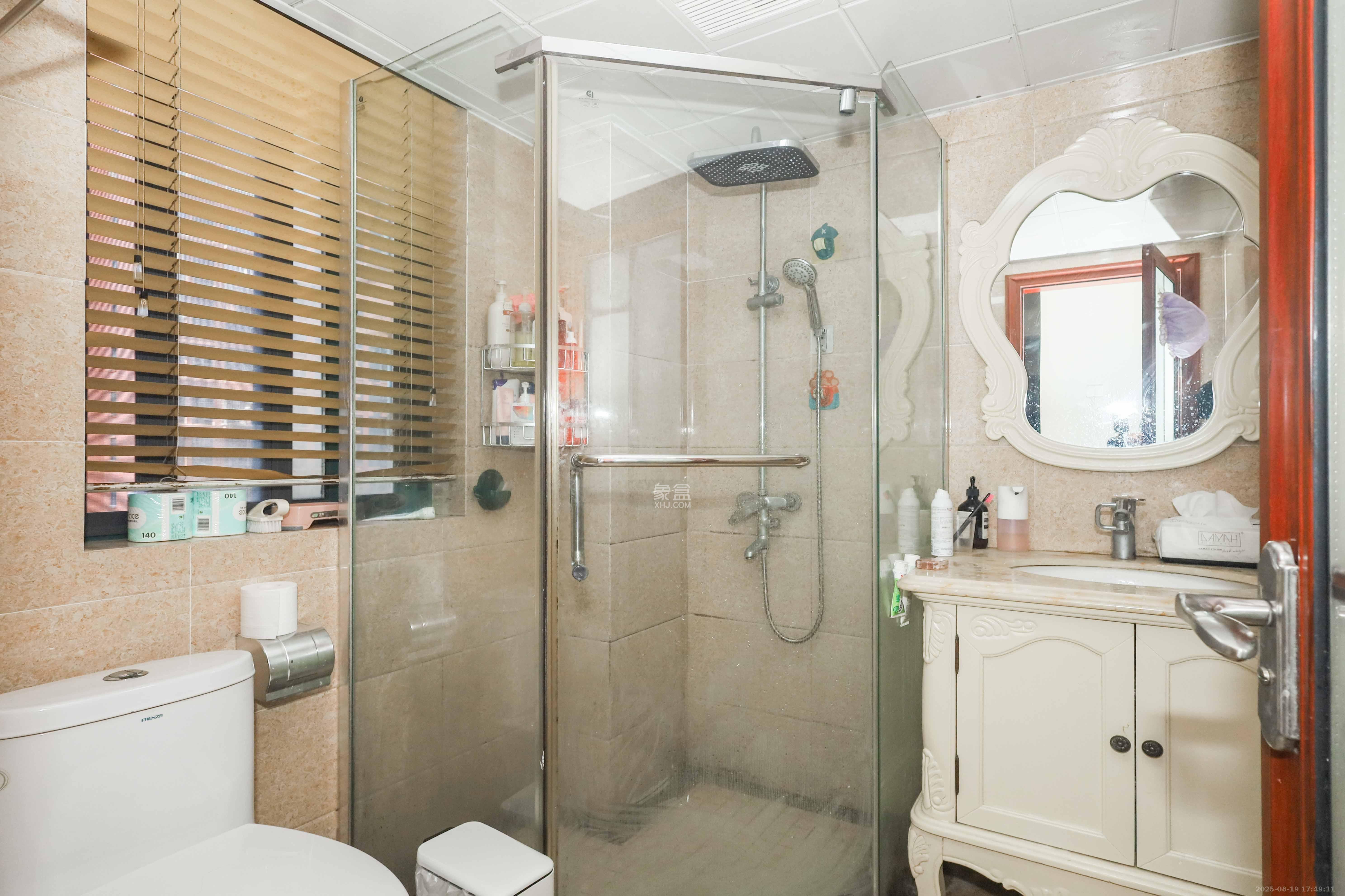 桔洲新苑(桔洲印象) 3室2厅1卫 79.8万 桔洲新苑(桔洲印象) 3室2厅1卫 79.8万卫生间