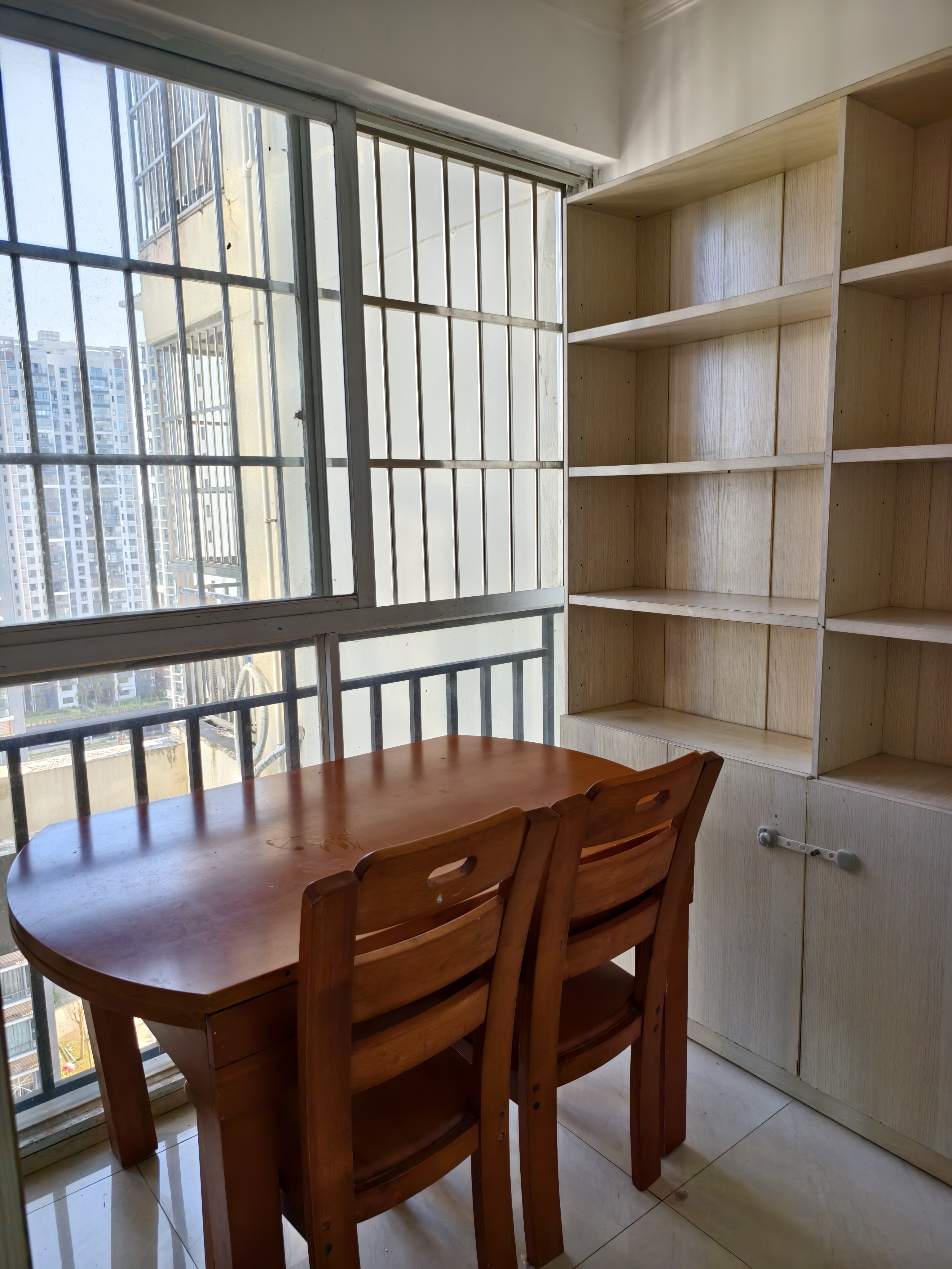 锦地翰城一期 4室2厅2卫 2600.0元/月 锦地翰城一期 4室2厅2卫 2600.0元/月室内图