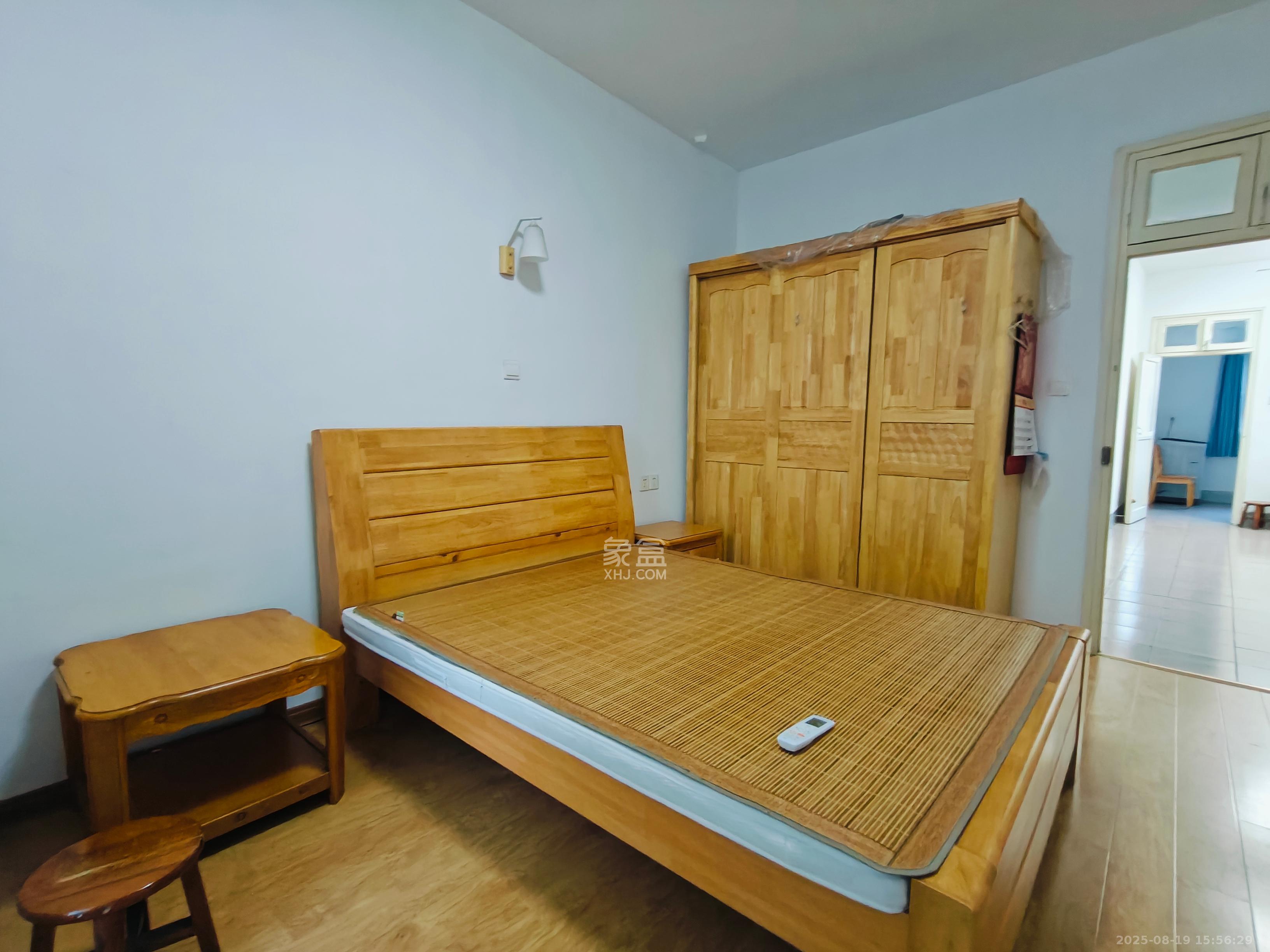 文艺村 2室1厅1卫 3000.0元/月 文艺村 2室1厅1卫 3000.0元/月室内图