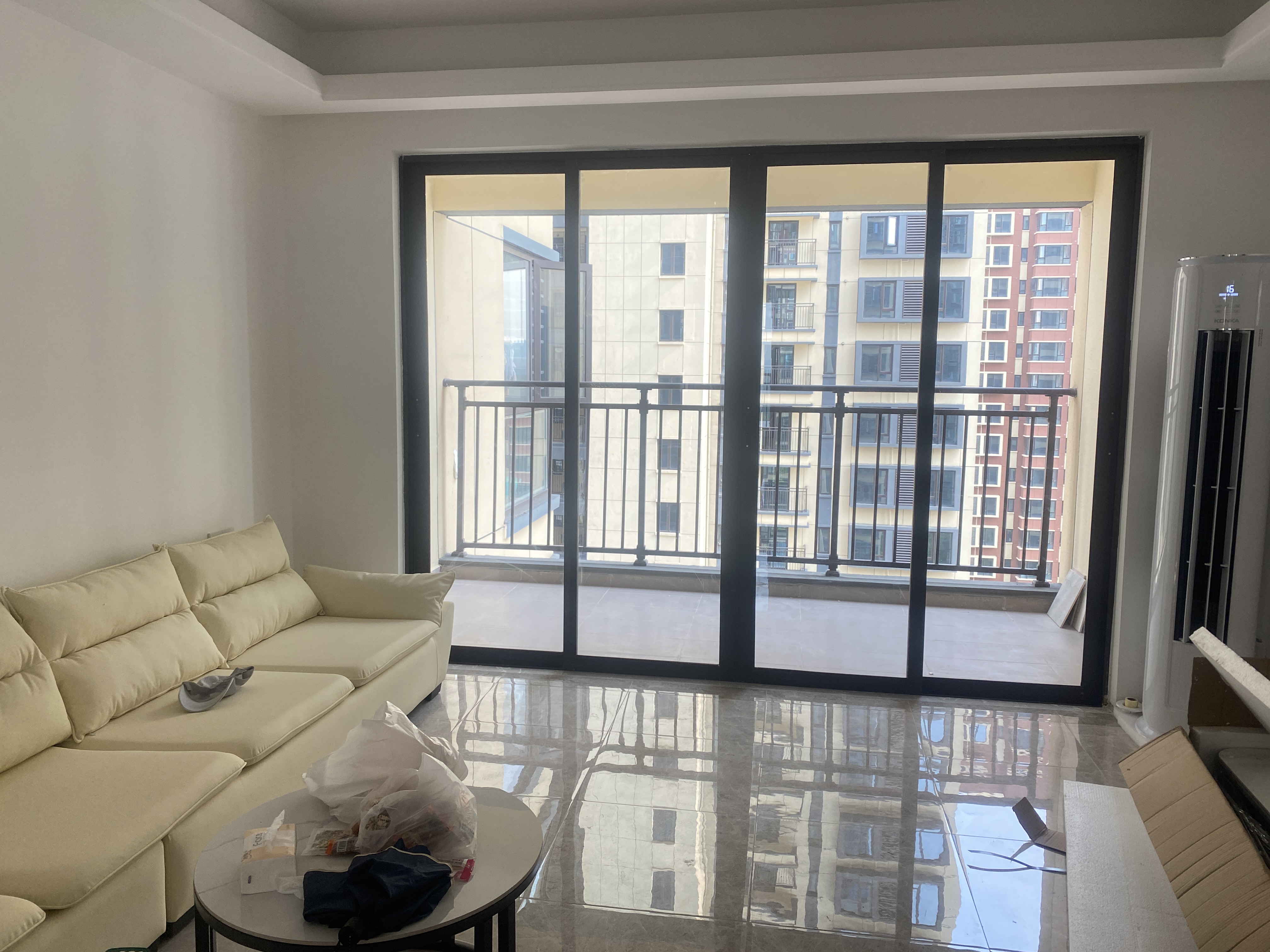 金茂如茂苑 4室2厅2卫 90.0万 金茂如茂苑 4室2厅2卫 90.0万室内图