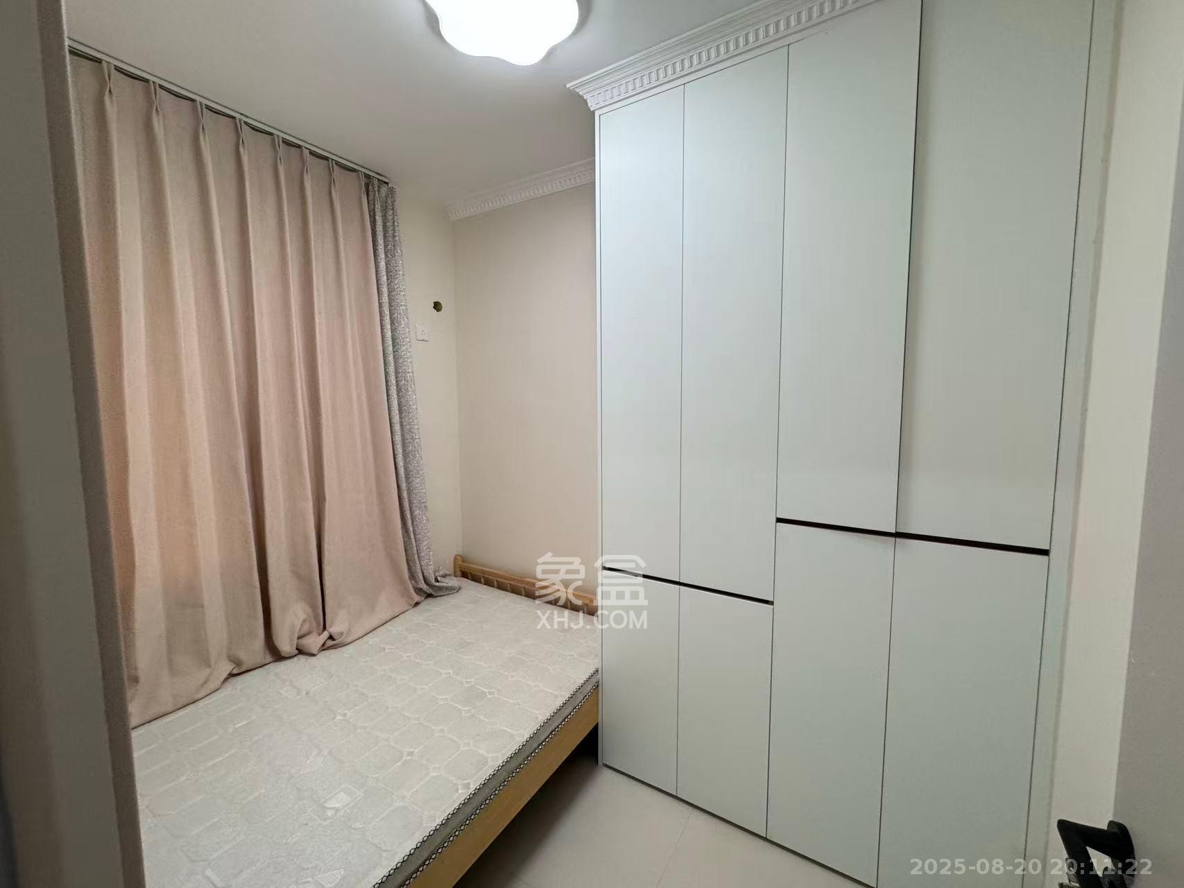 蔷薇国际 2室2厅1卫 2000.0元/月 蔷薇国际 2室2厅1卫 2000.0元/月室内图