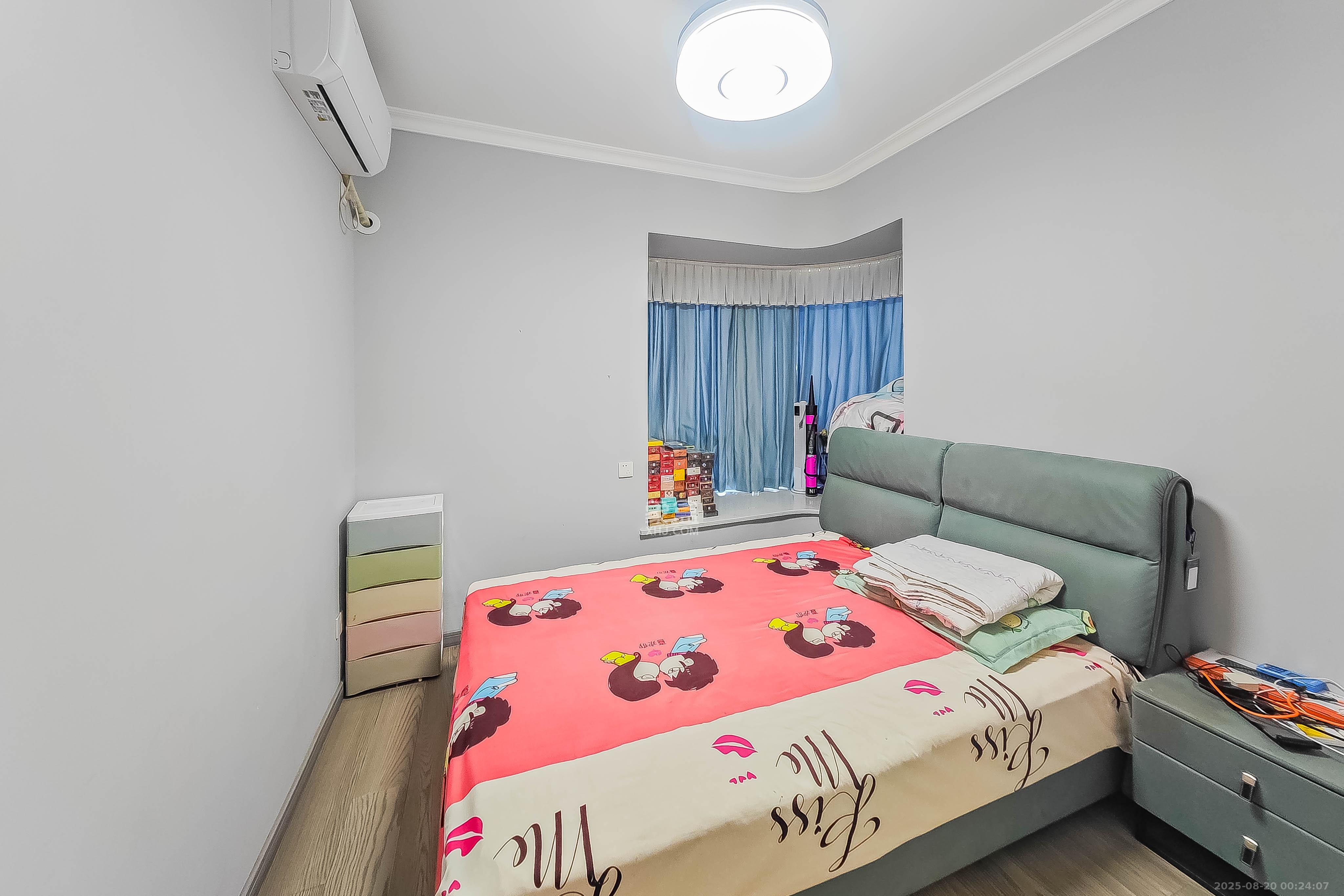 明昇壹城(明昇时代广场)一期  3室1厅1卫    139.8万 明昇壹城(明昇时代广场)一期  3室1厅1卫    139.8万卧室