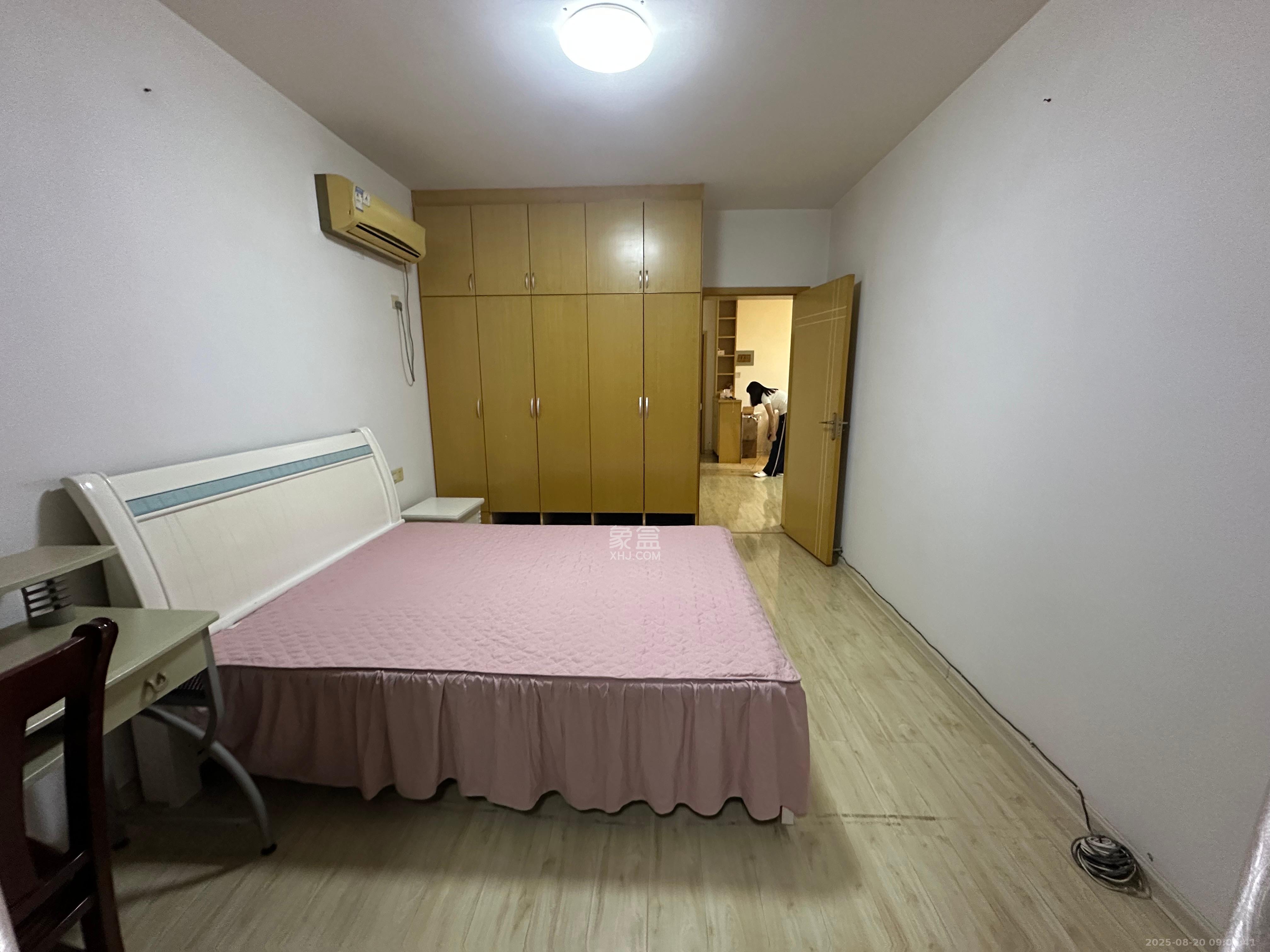 南国新城  2室2厅1卫   2100.00元/月室内图