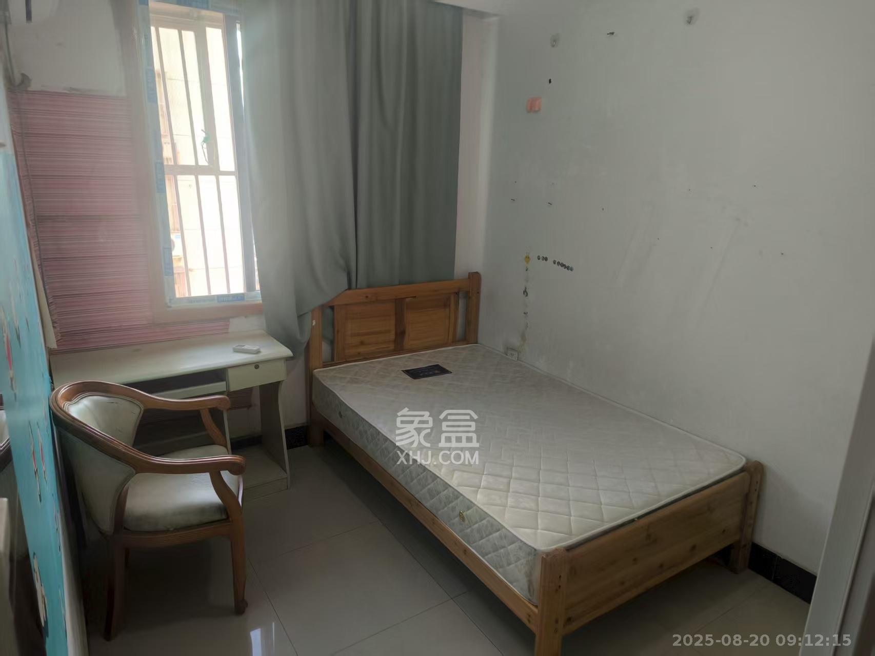 城南公寓  2室1厅1卫    1500.0元/月室内图