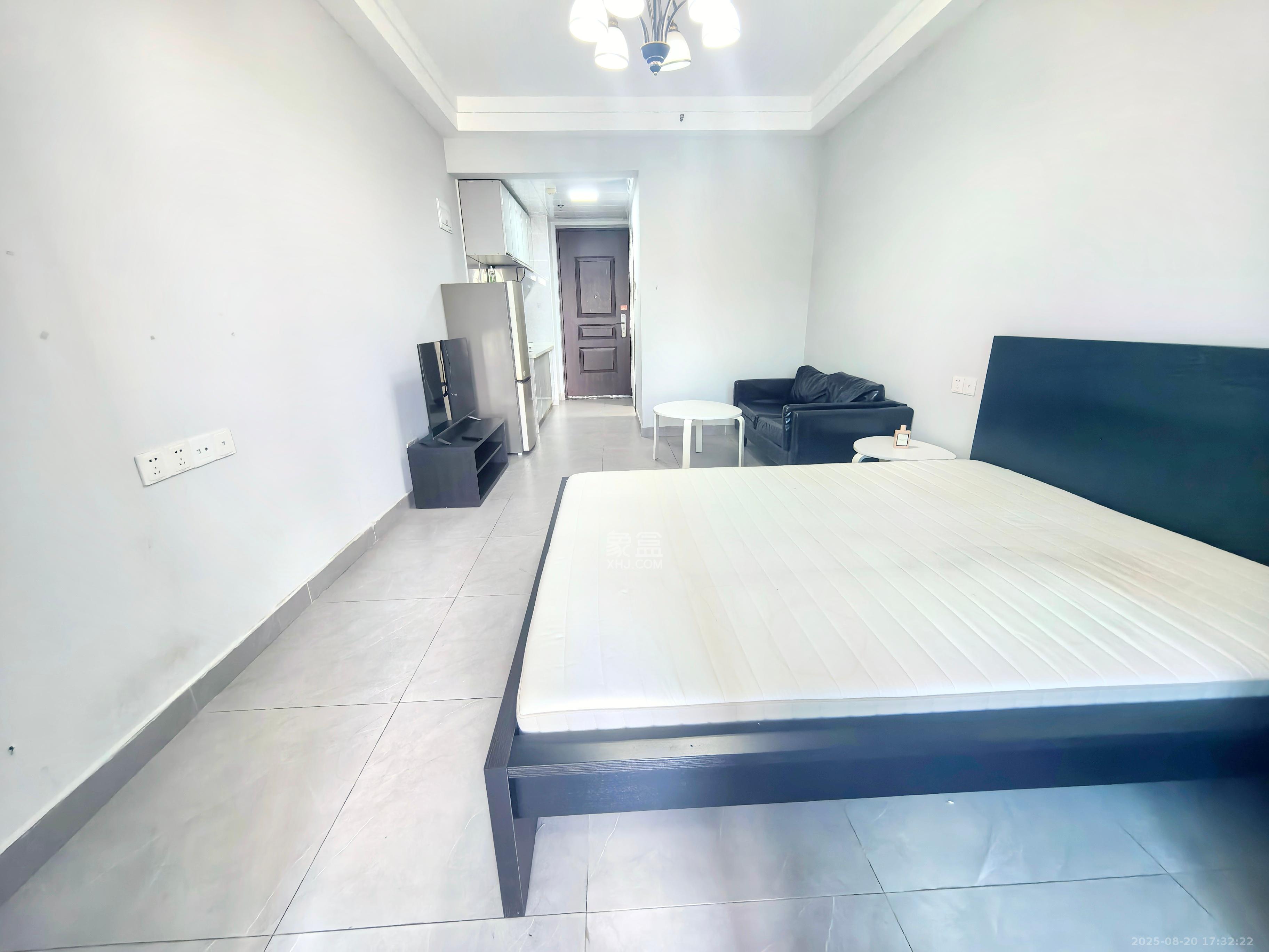 中海新城熙岸(中信新城五期)  1室1厅1卫    1300.0元/月 中海新城熙岸(中信新城五期)  1室1厅1卫    1300.0元/月室内图