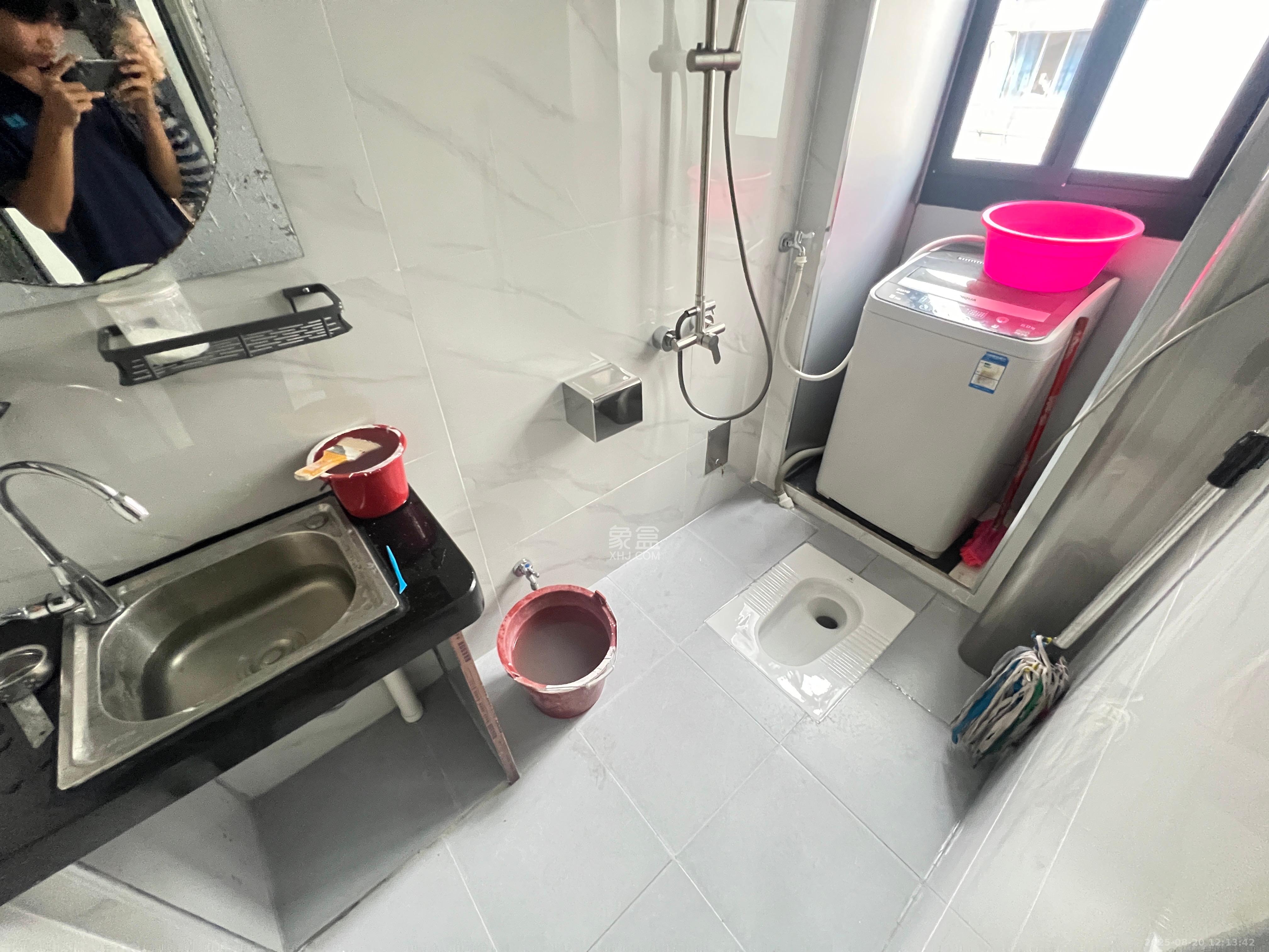 南园小区  2室1厅1卫    1680.0元/月室内图