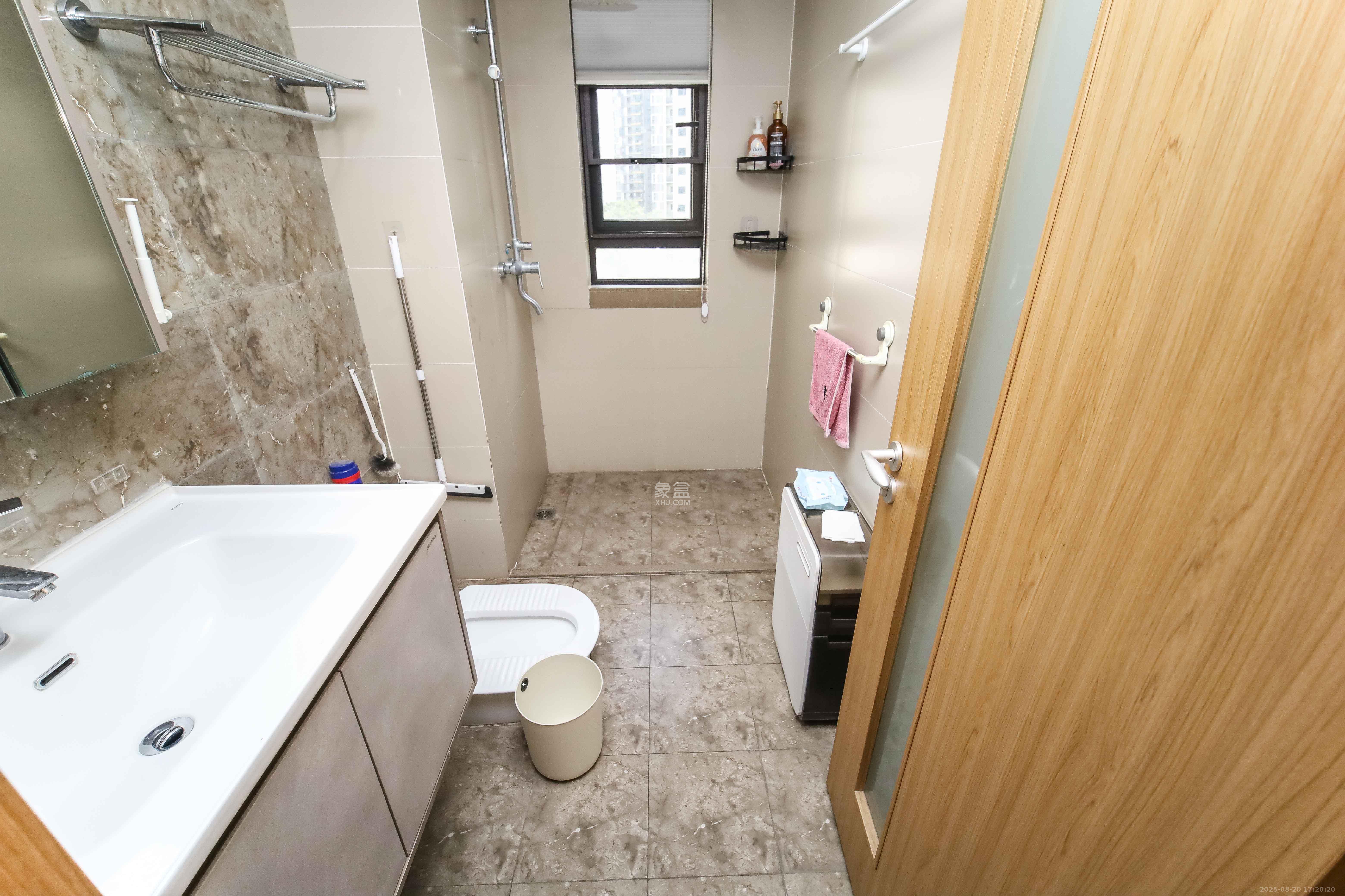 万科金域蓝湾 3室2厅2卫 128.0万 万科金域蓝湾 3室2厅2卫 128.0万卫生间