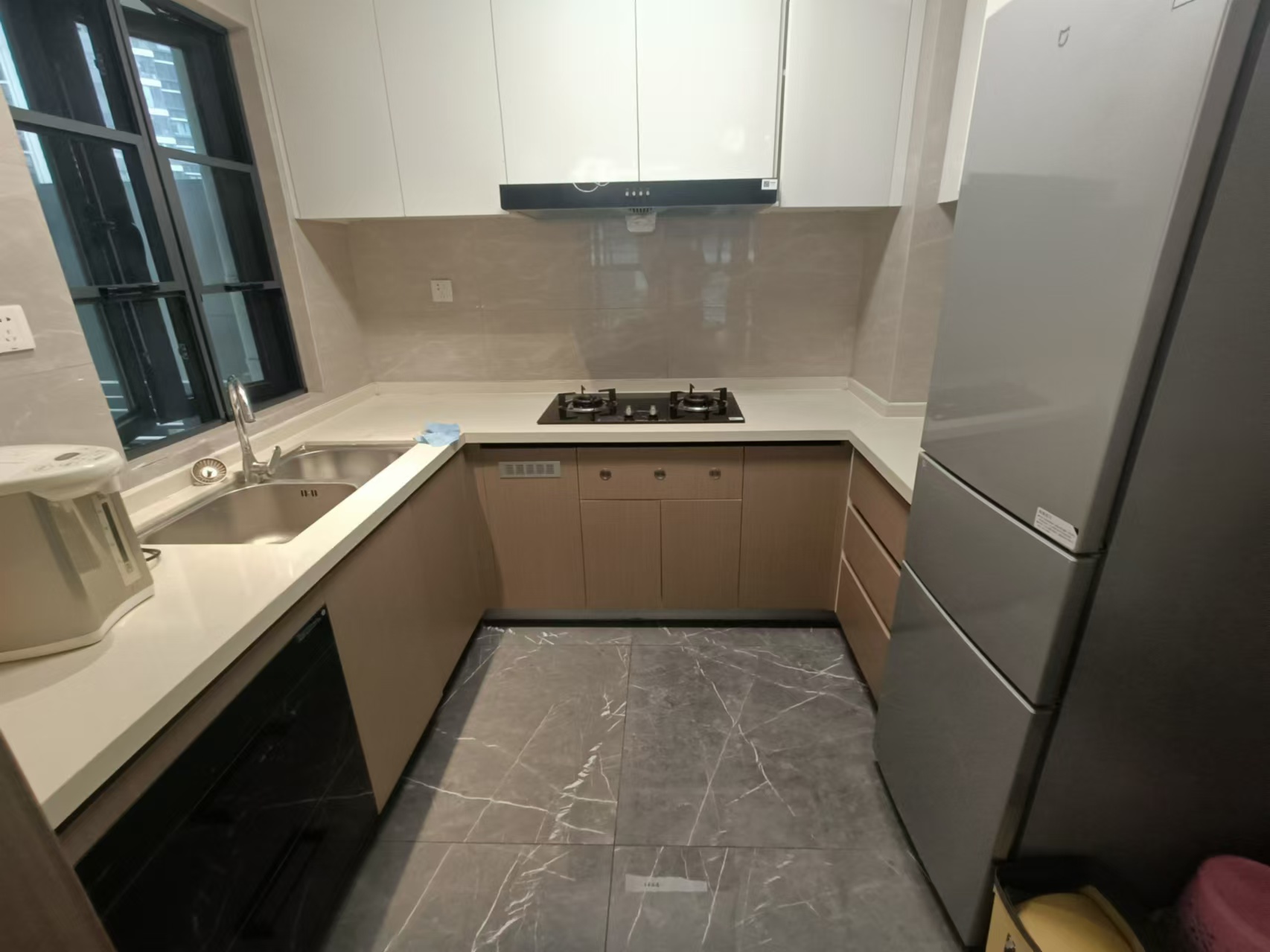 中海汇德里 3室2厅2卫 5200.0元/月 中海汇德里 3室2厅2卫 5200.0元/月室内图