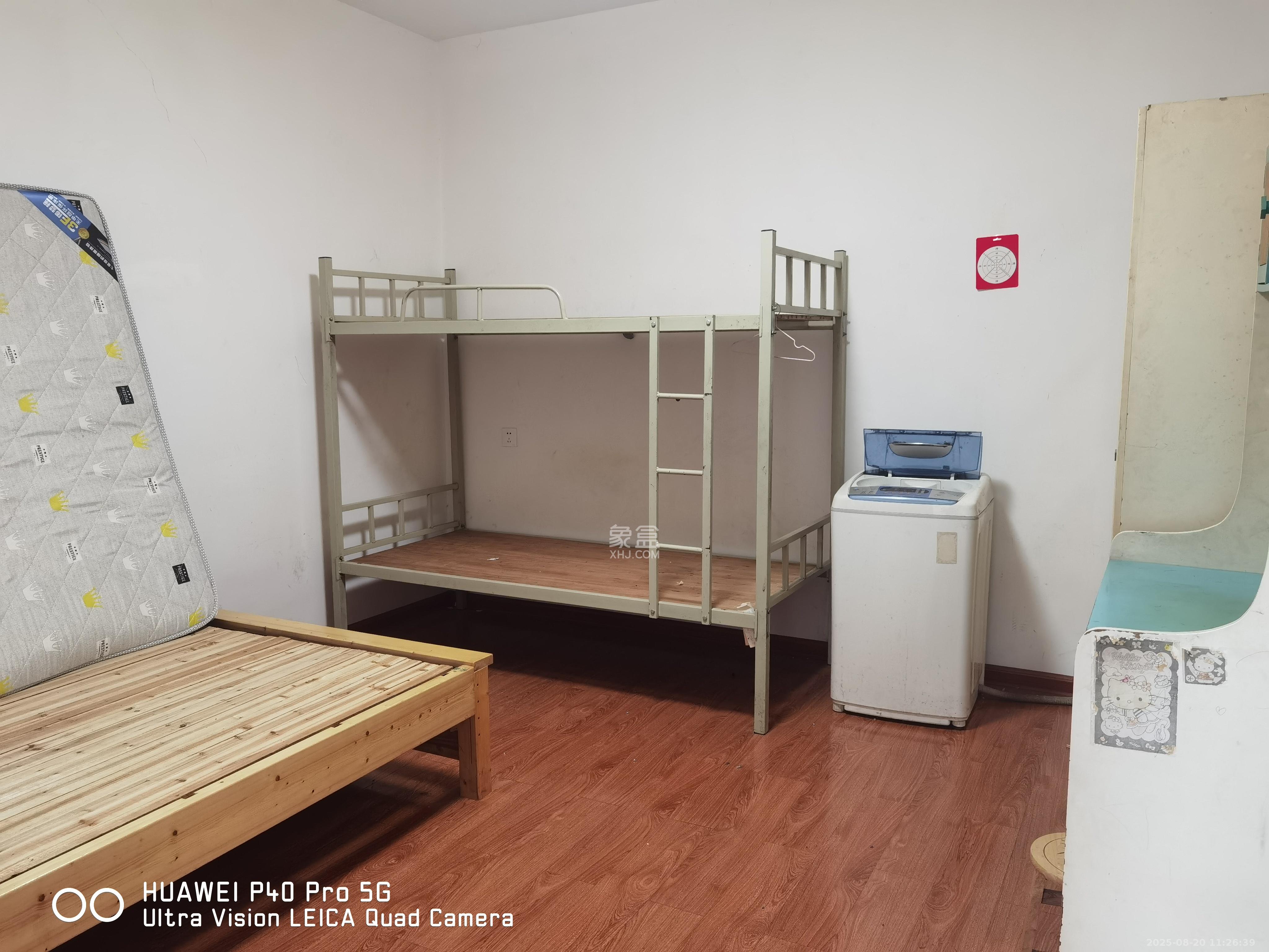 星沙六区 3室2厅1卫 1200.0元/月 星沙六区 3室2厅1卫 1200.0元/月室内图