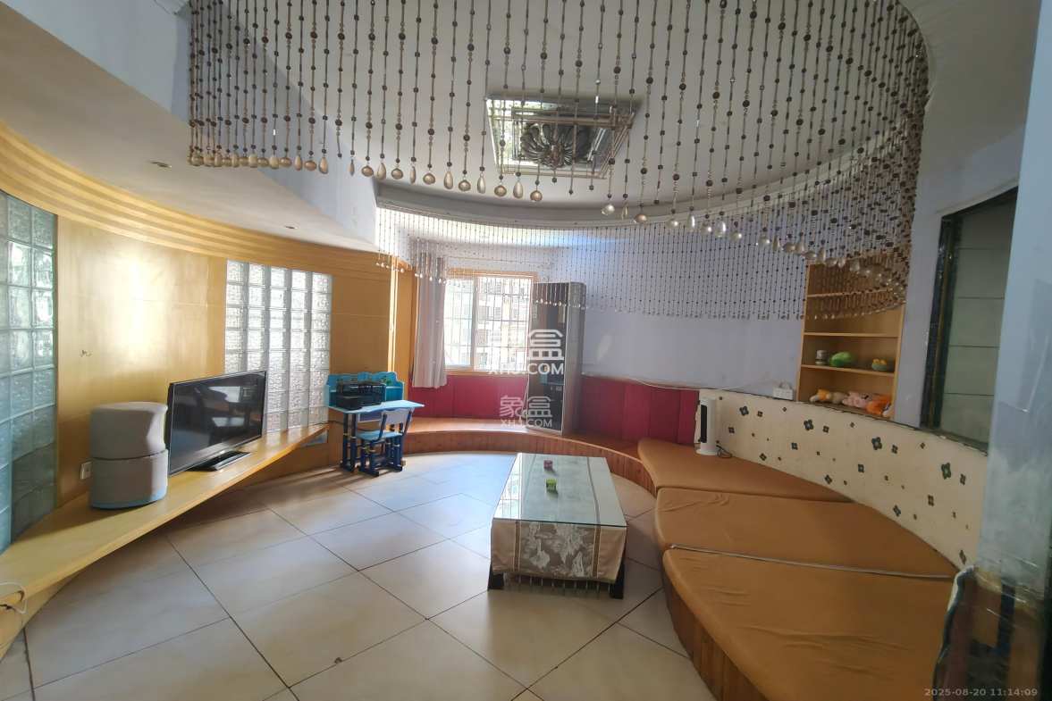 楚天家园 2室2厅1卫 1500.0元/月 楚天家园 2室2厅1卫 1500.0元/月室内图