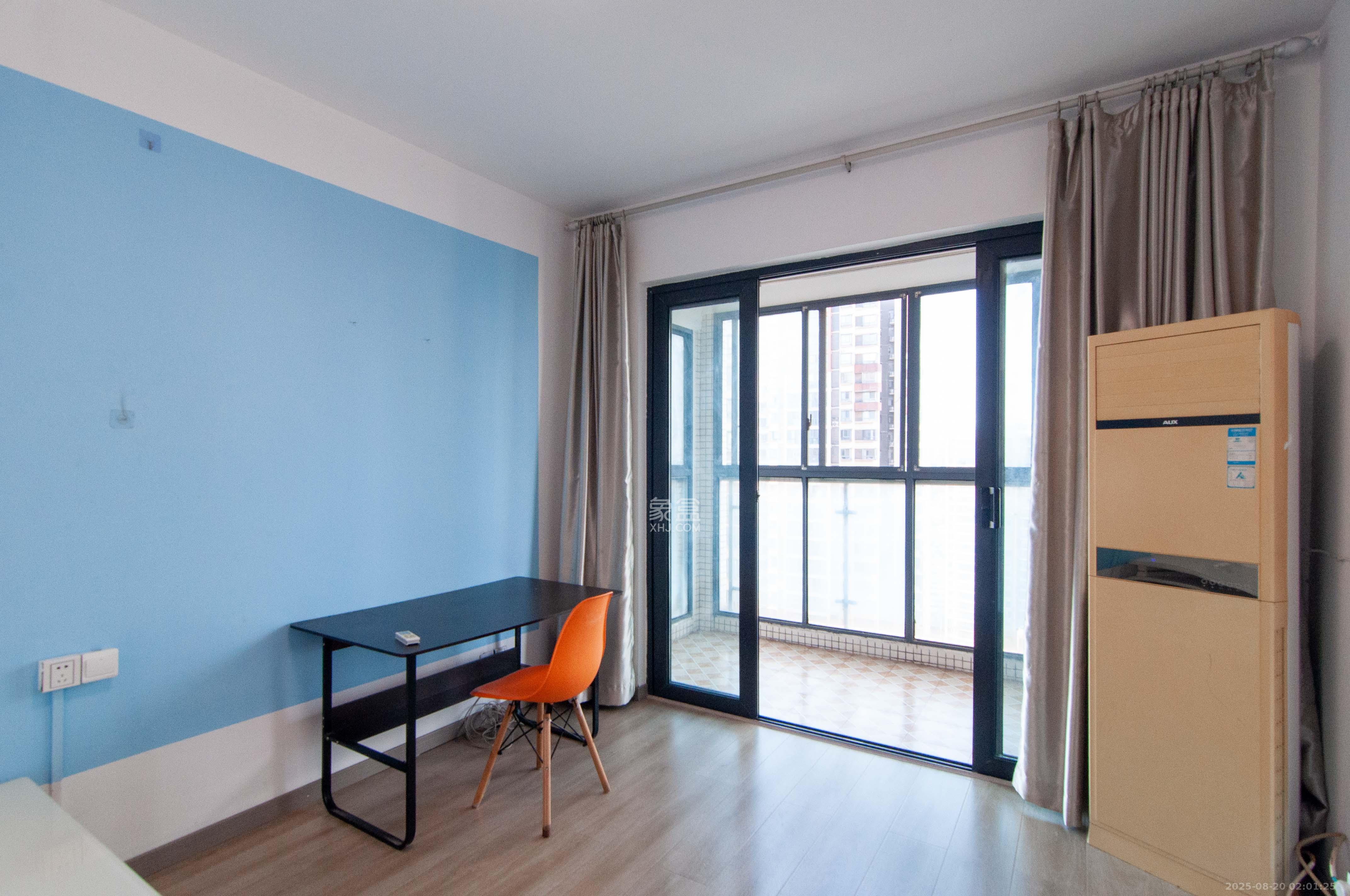 高鑫麓城  3室2厅1卫    76.0万 高鑫麓城  3室2厅1卫    76.0万